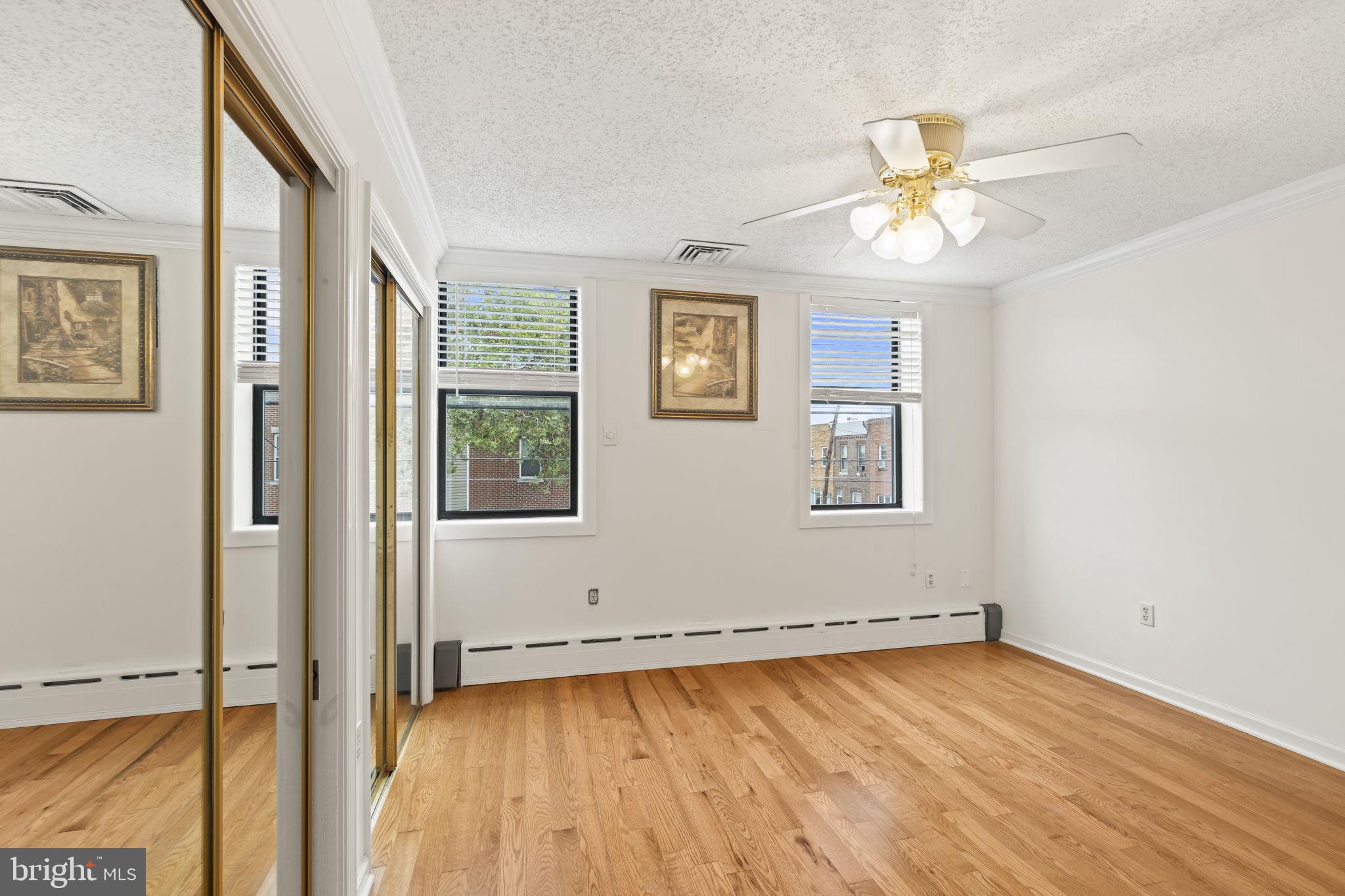 PHILADELPHIA (SOUTH) - Residential