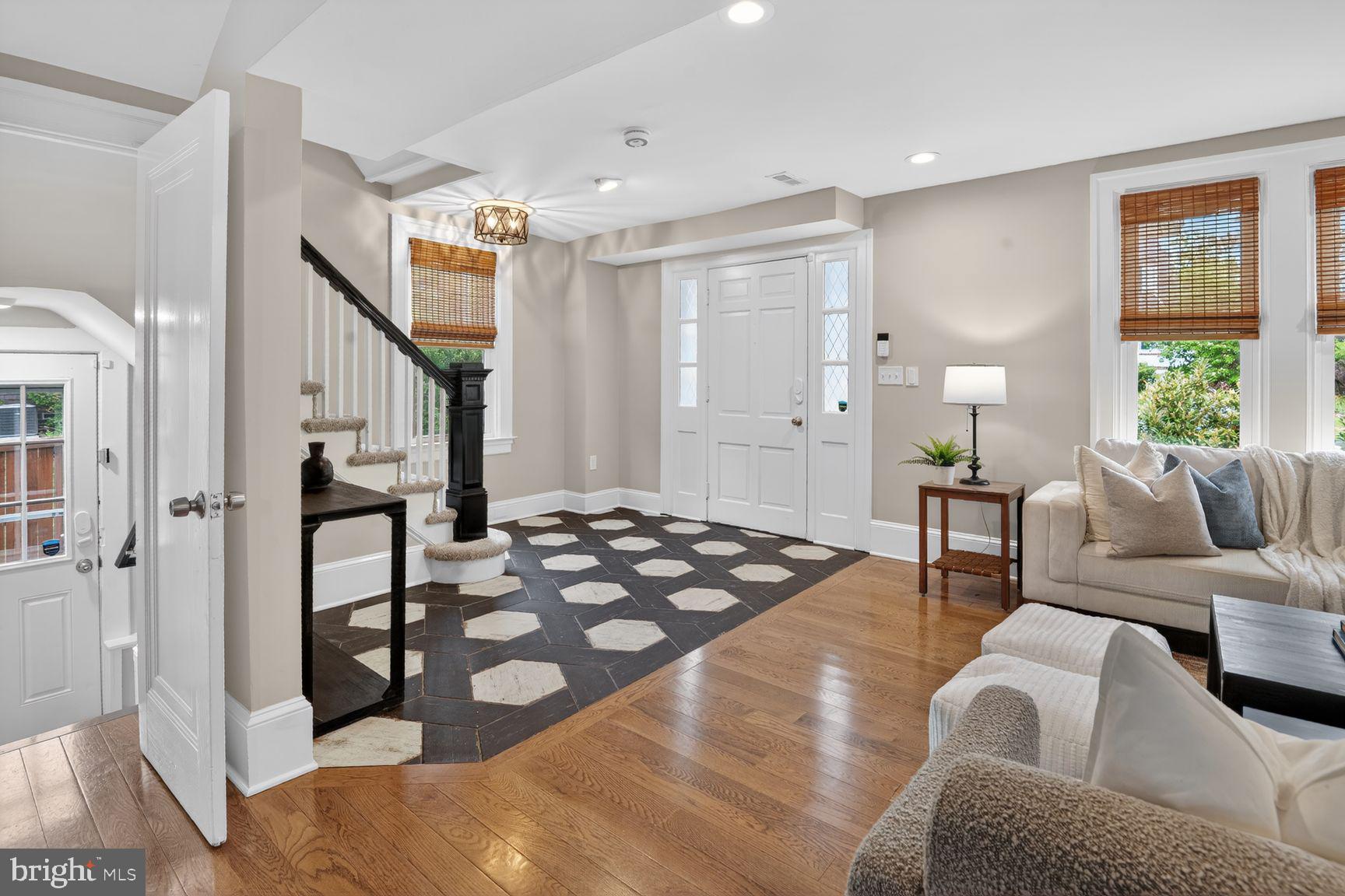 OLD CATONSVILLE - Residential