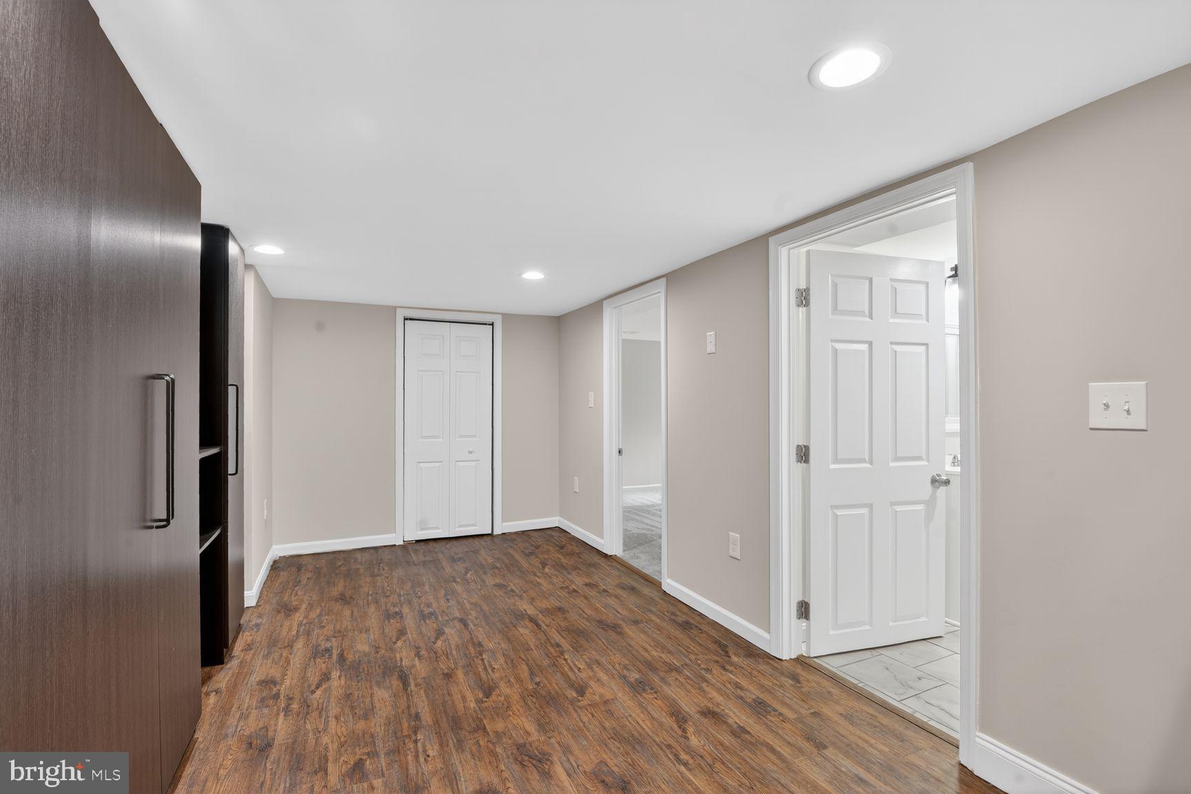 OLD CATONSVILLE - Residential