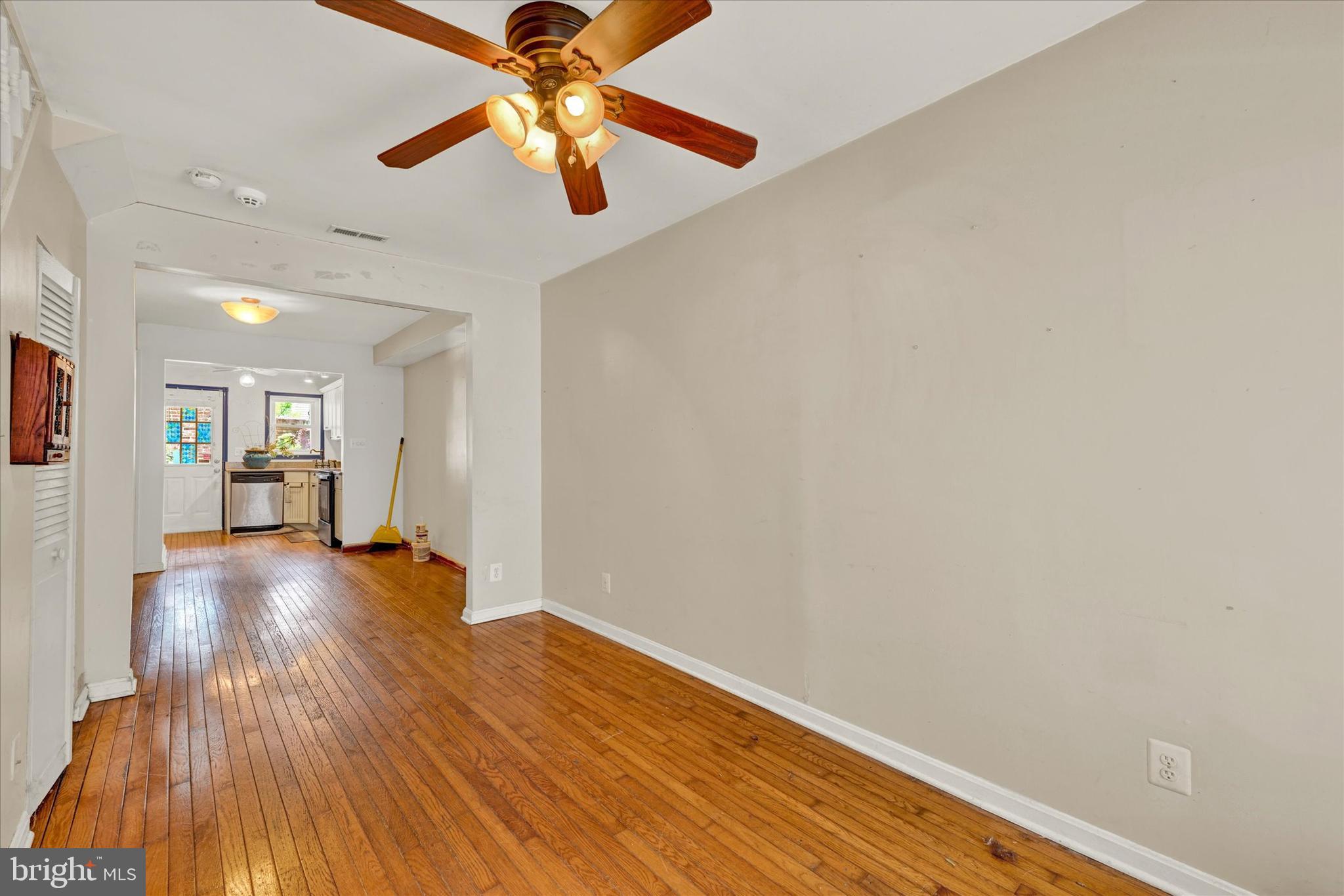 BUTCHERS HILL - Residential