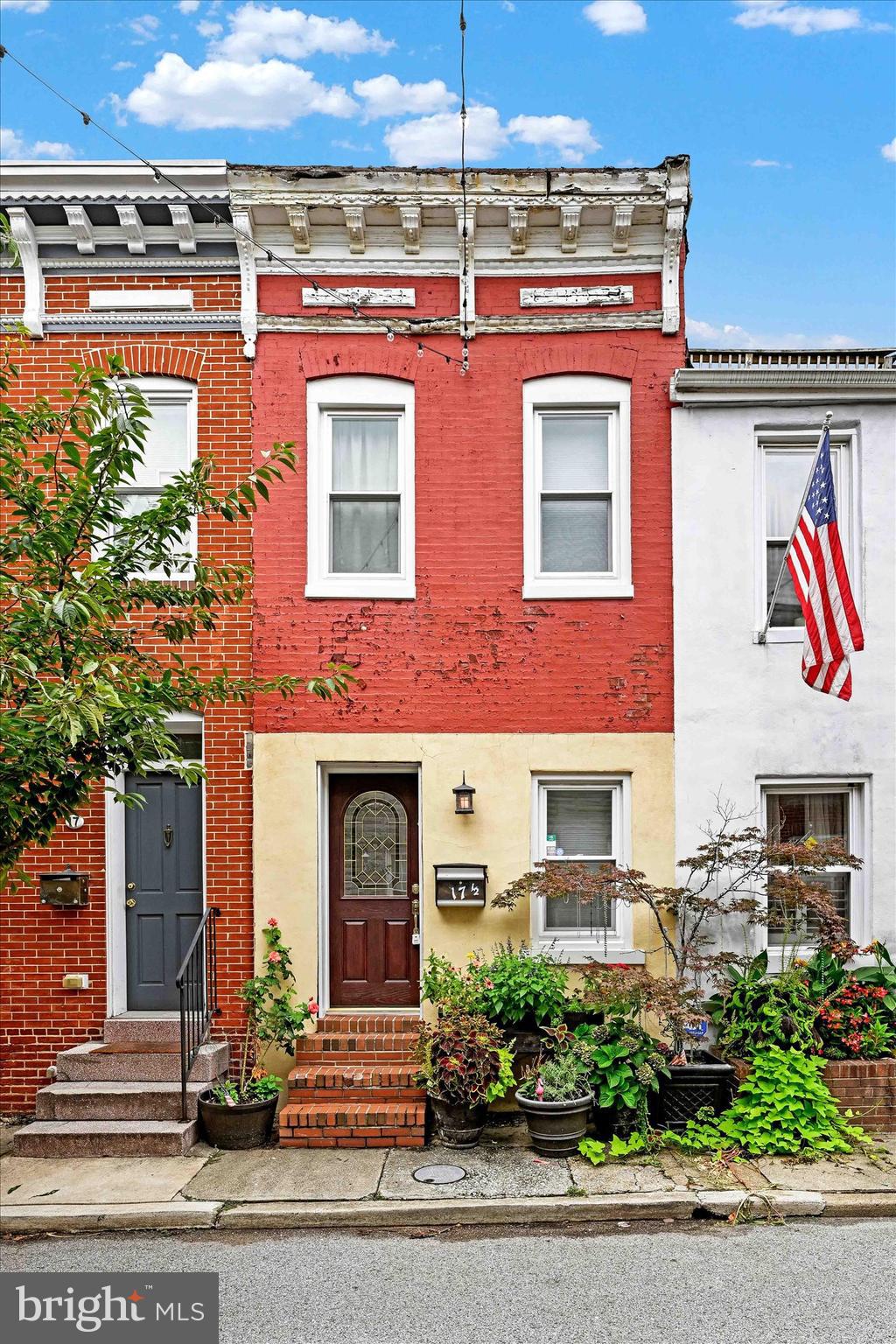 BUTCHERS HILL - Residential