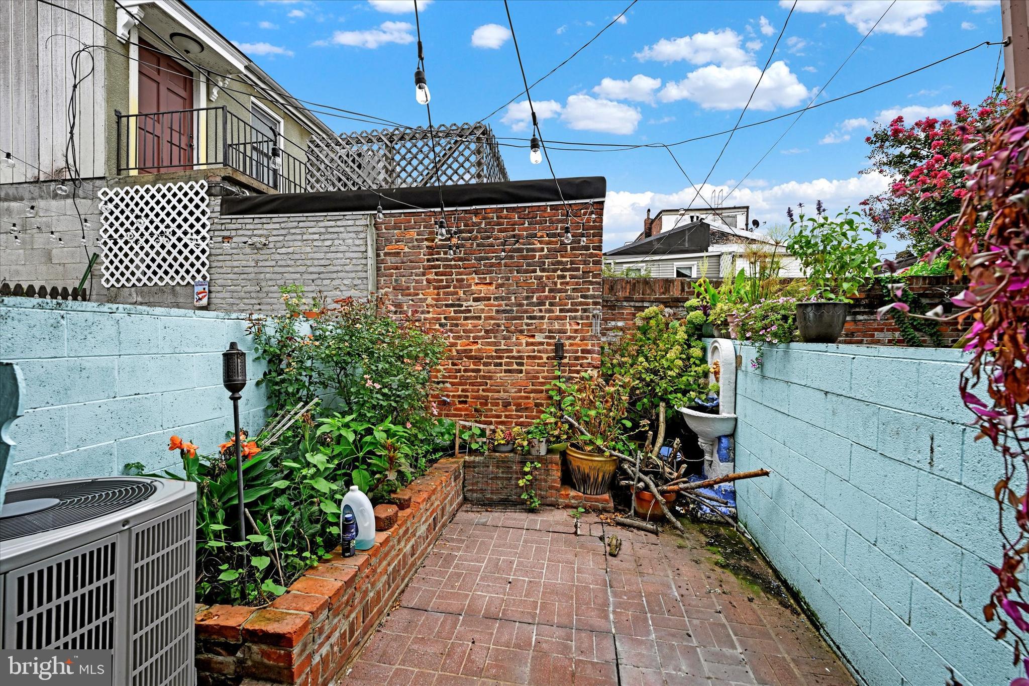 BUTCHERS HILL - Residential