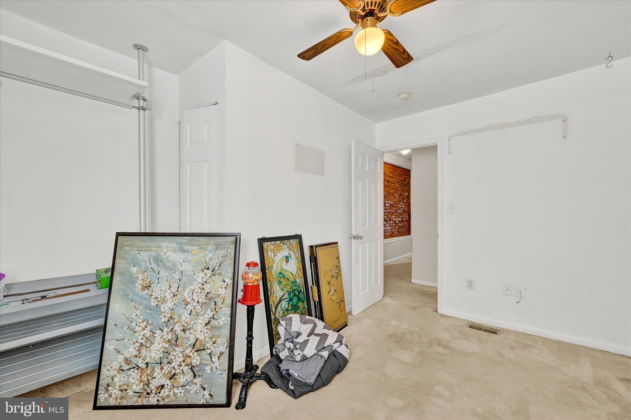 BUTCHERS HILL - Residential