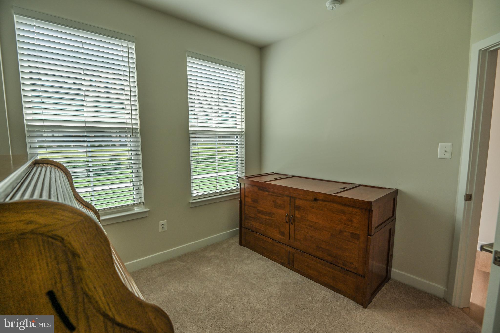 TANYARD SHORES - Residential Lease