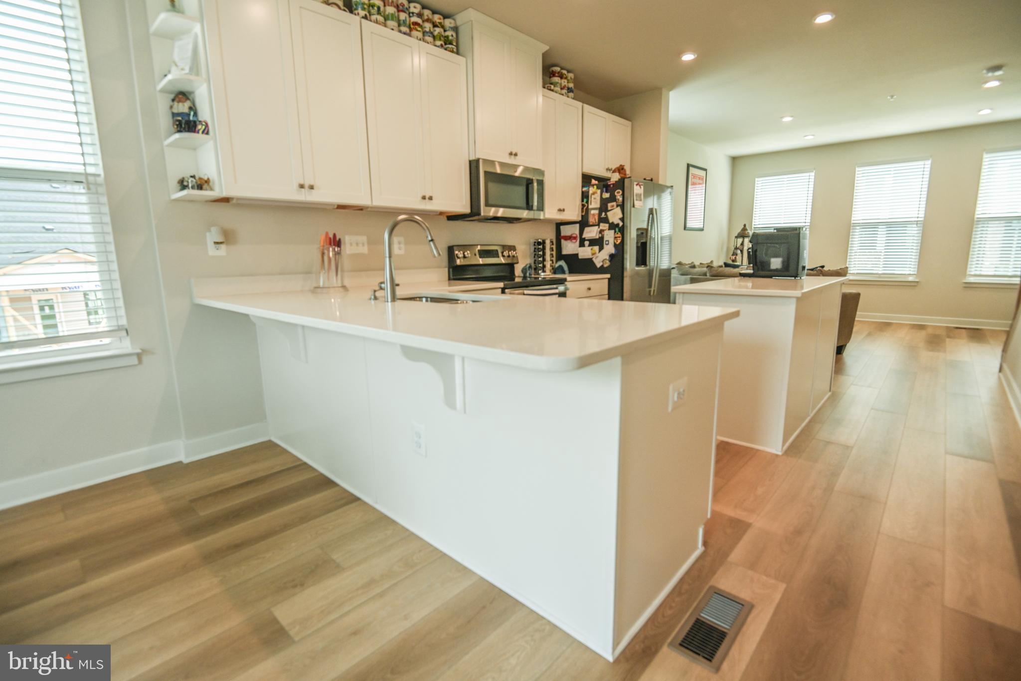 TANYARD SHORES - Residential Lease