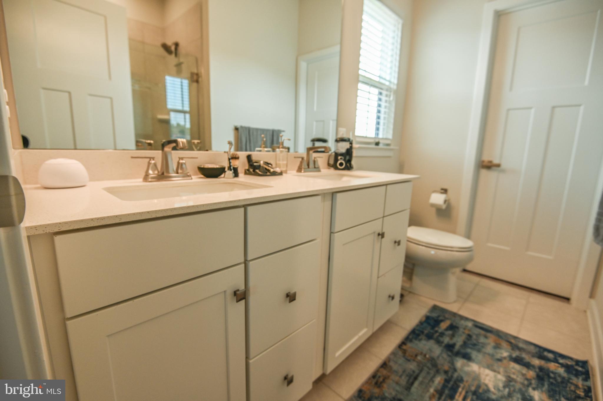 TANYARD SHORES - Residential Lease