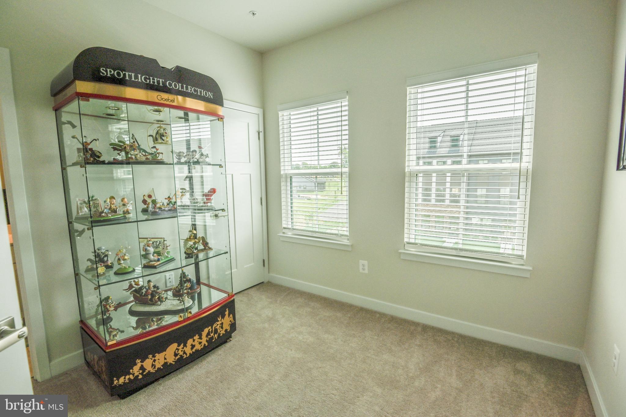 TANYARD SHORES - Residential Lease