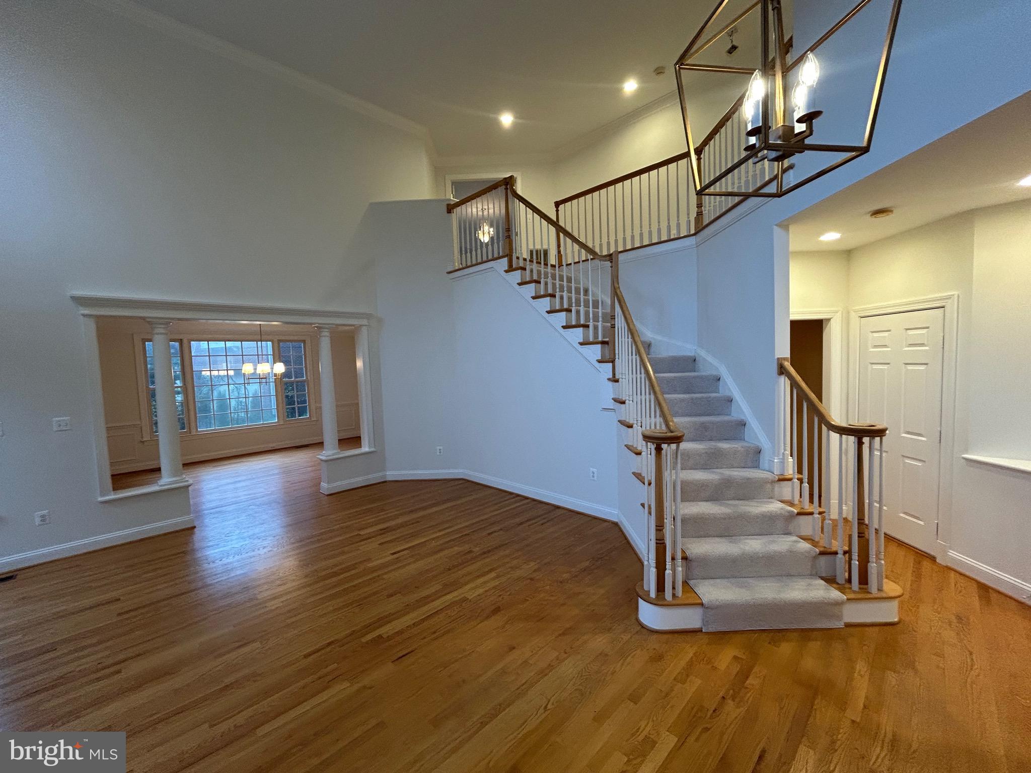 SHIRLEY WOODS - Residential Lease