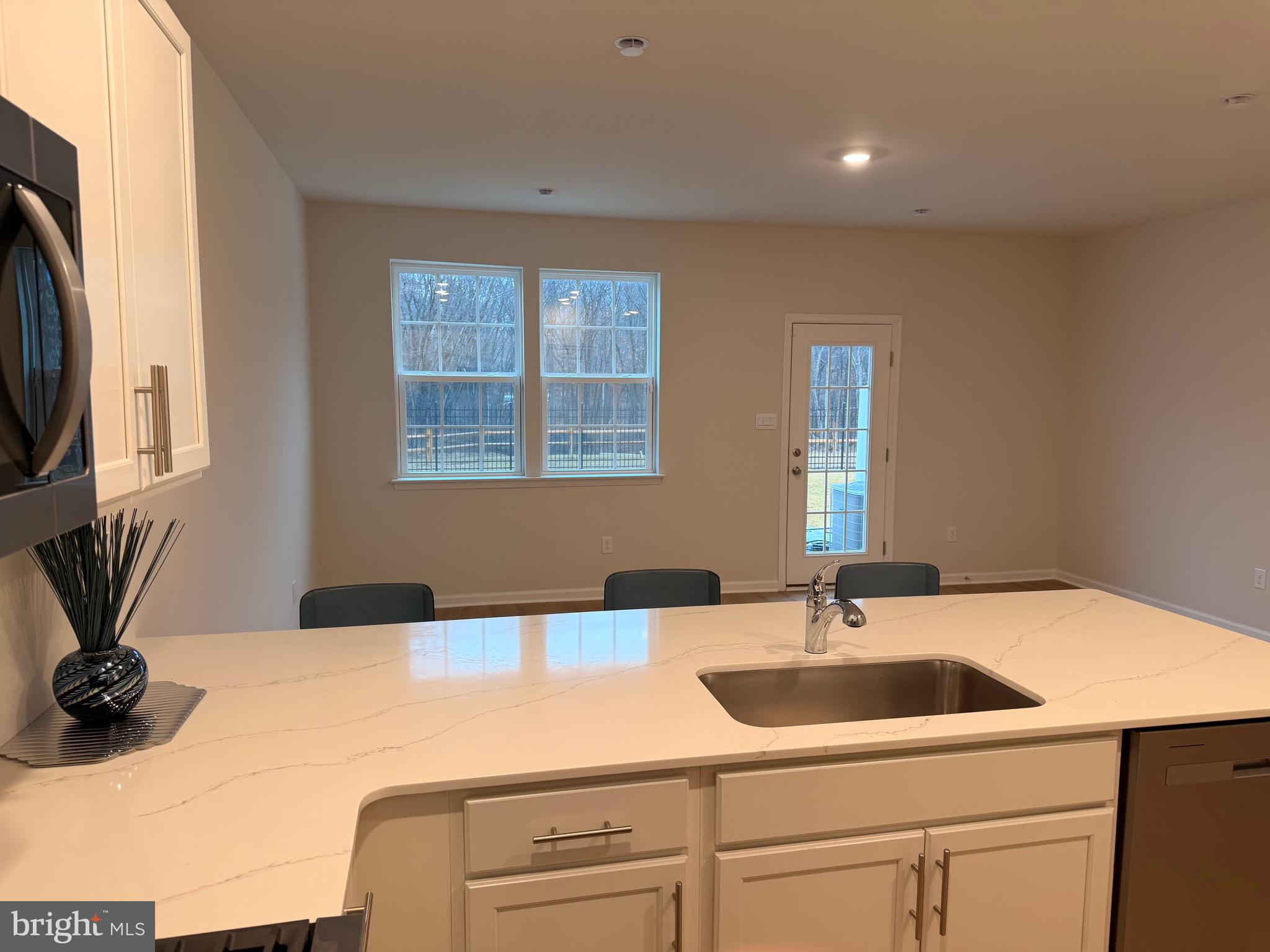 16 WHALER DRIVE