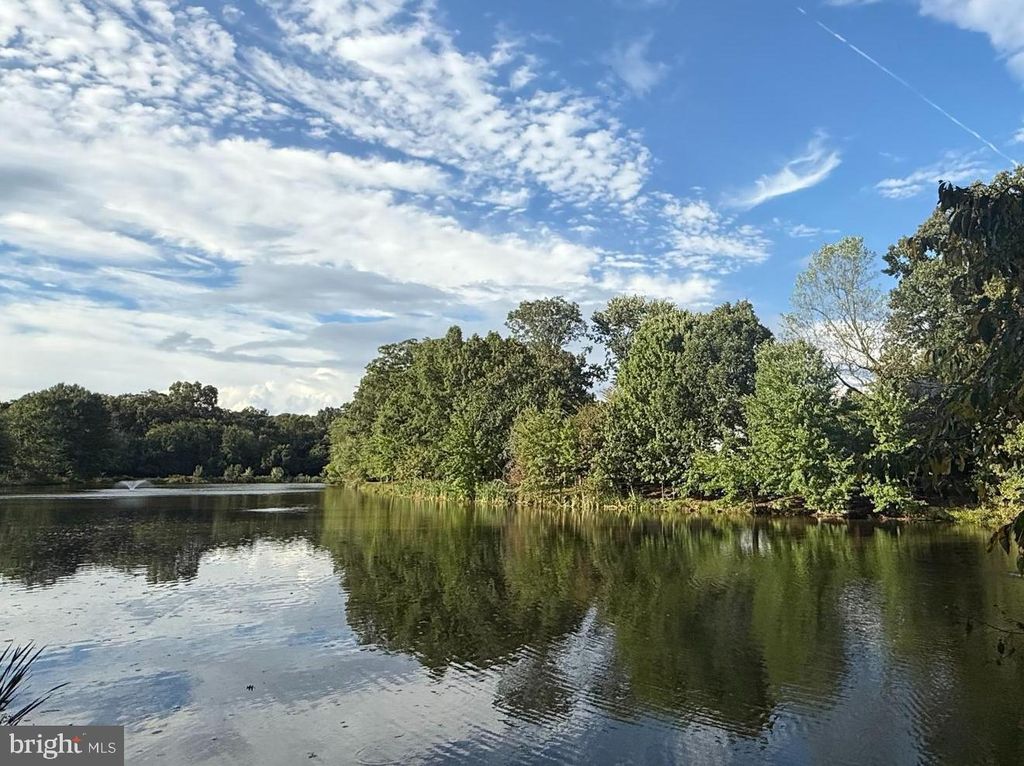 Photo of 7 S Lowery Court, STERLING, VA 20165 (MLS # VALO2107518)