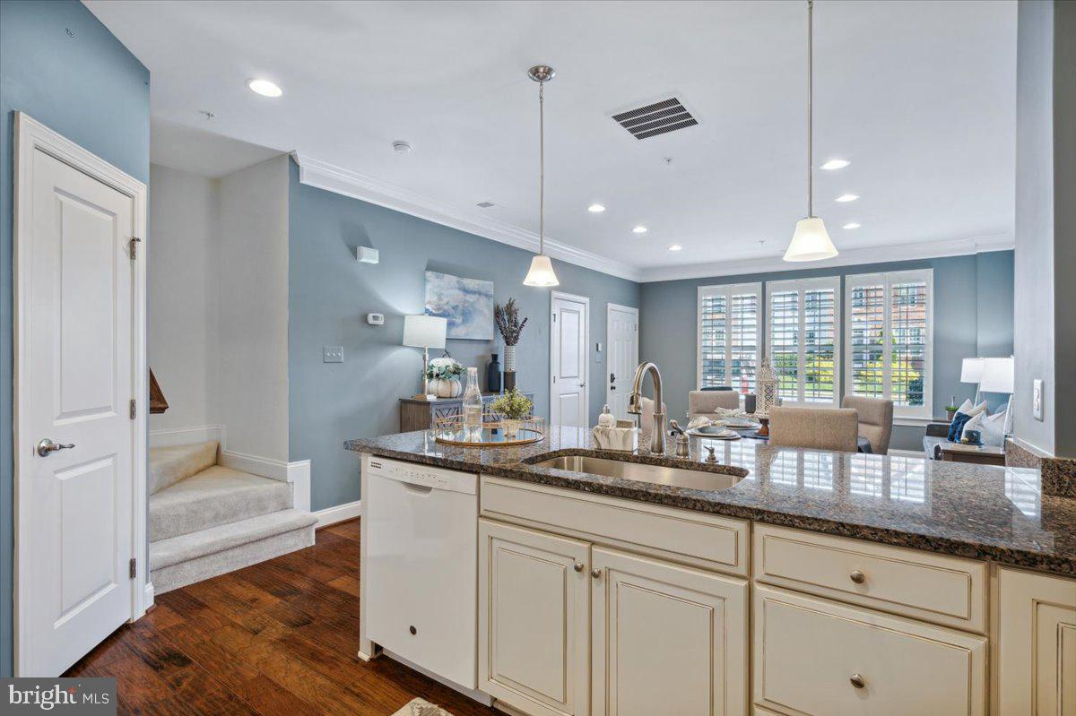 LINTON AT BALLENGER - Residential