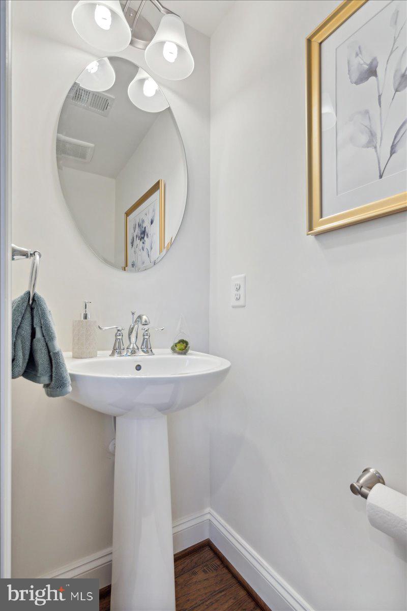 LINTON AT BALLENGER - Residential