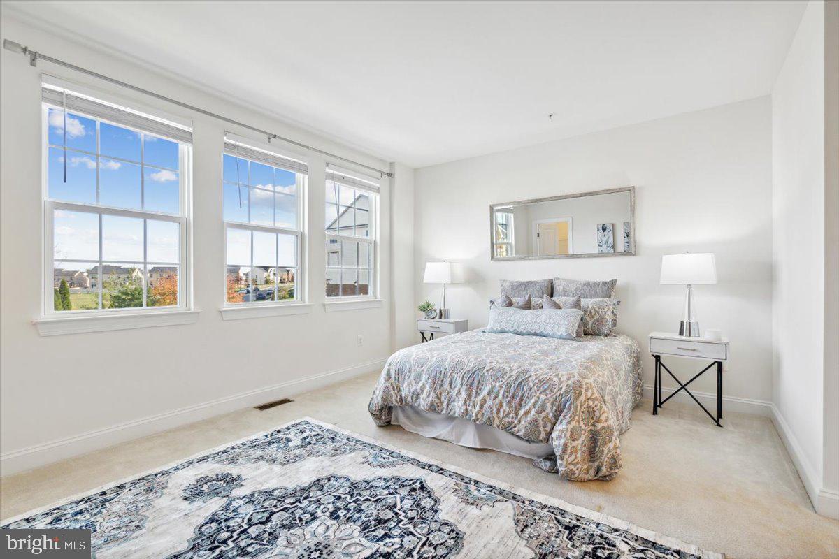 LINTON AT BALLENGER - Residential