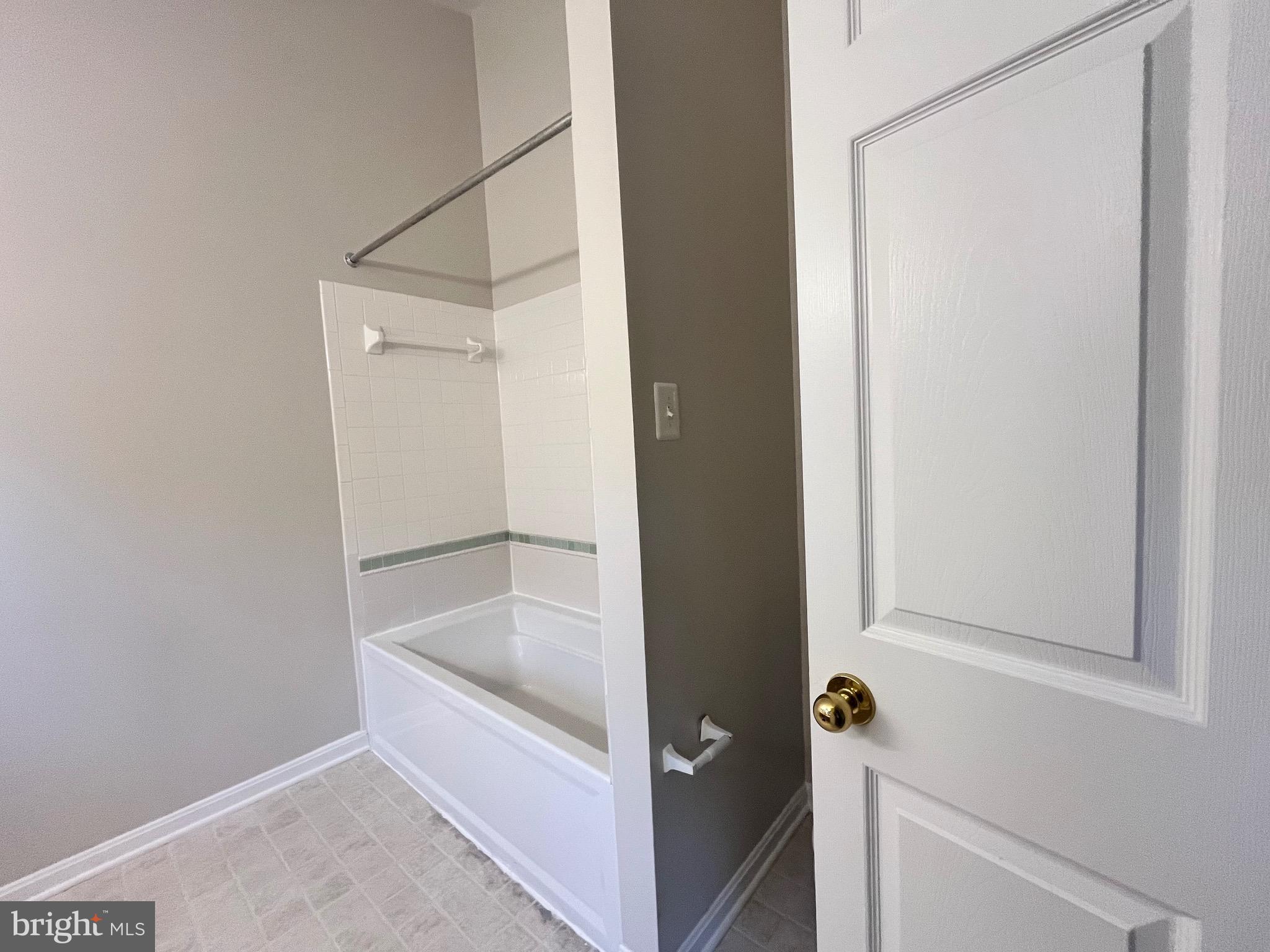 GREENWAY FARM - Residential Lease