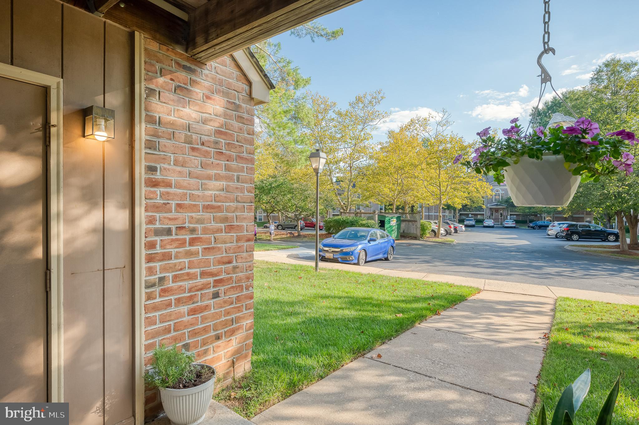 THE POINTE - Residential