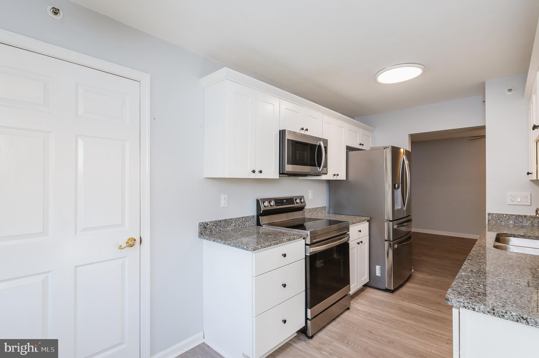 THE POINTE - Residential