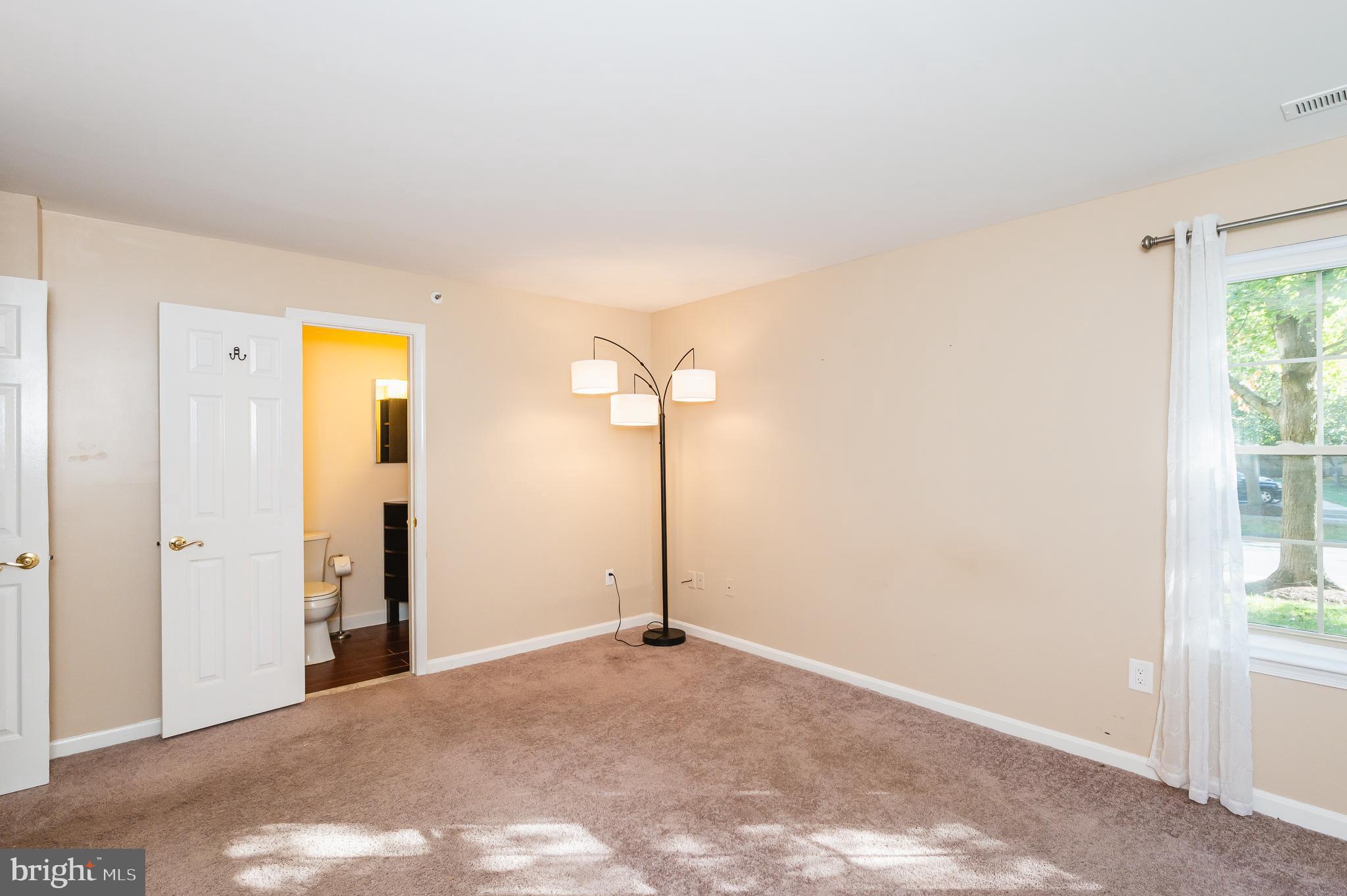 THE POINTE - Residential