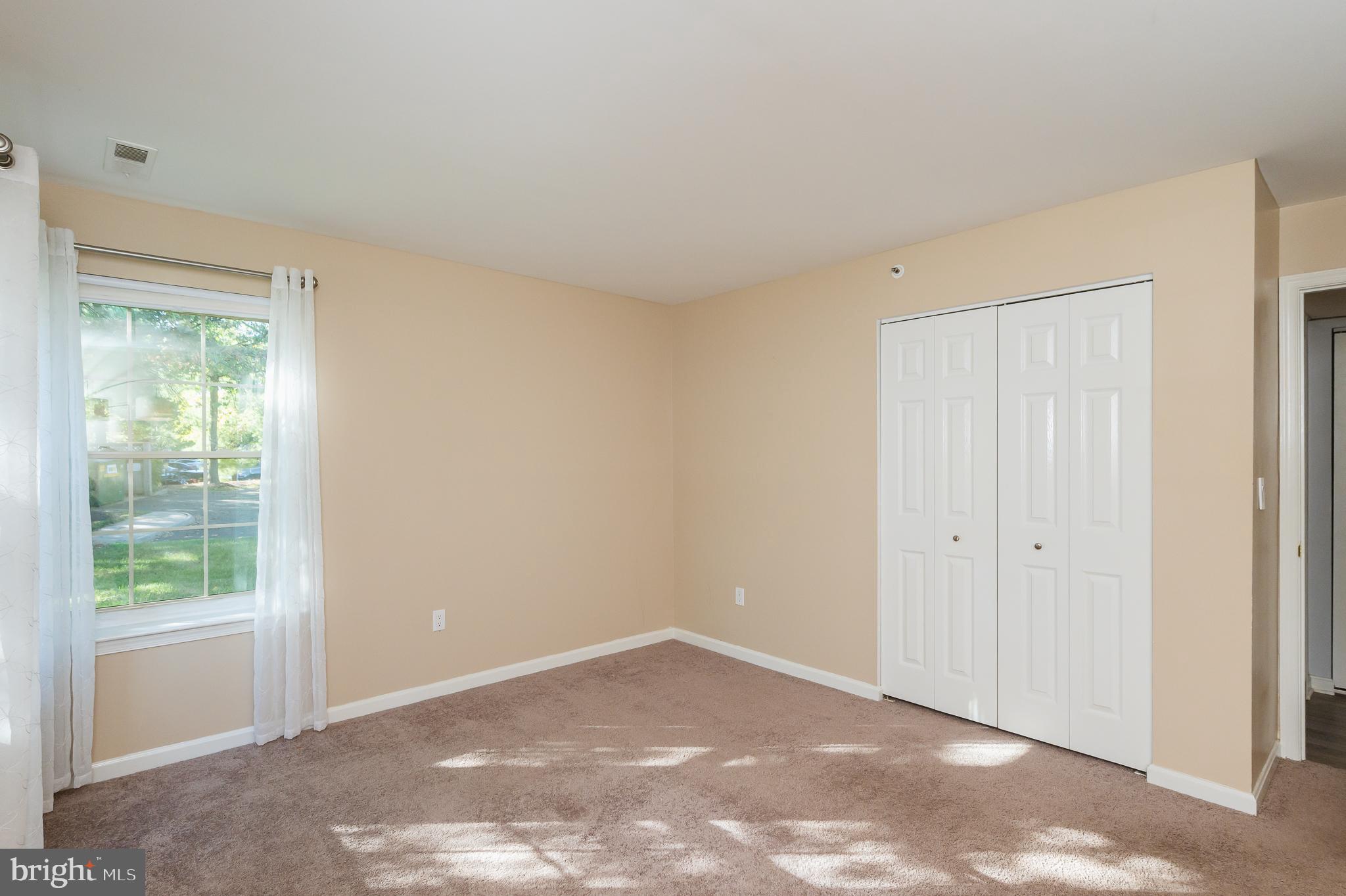 THE POINTE - Residential