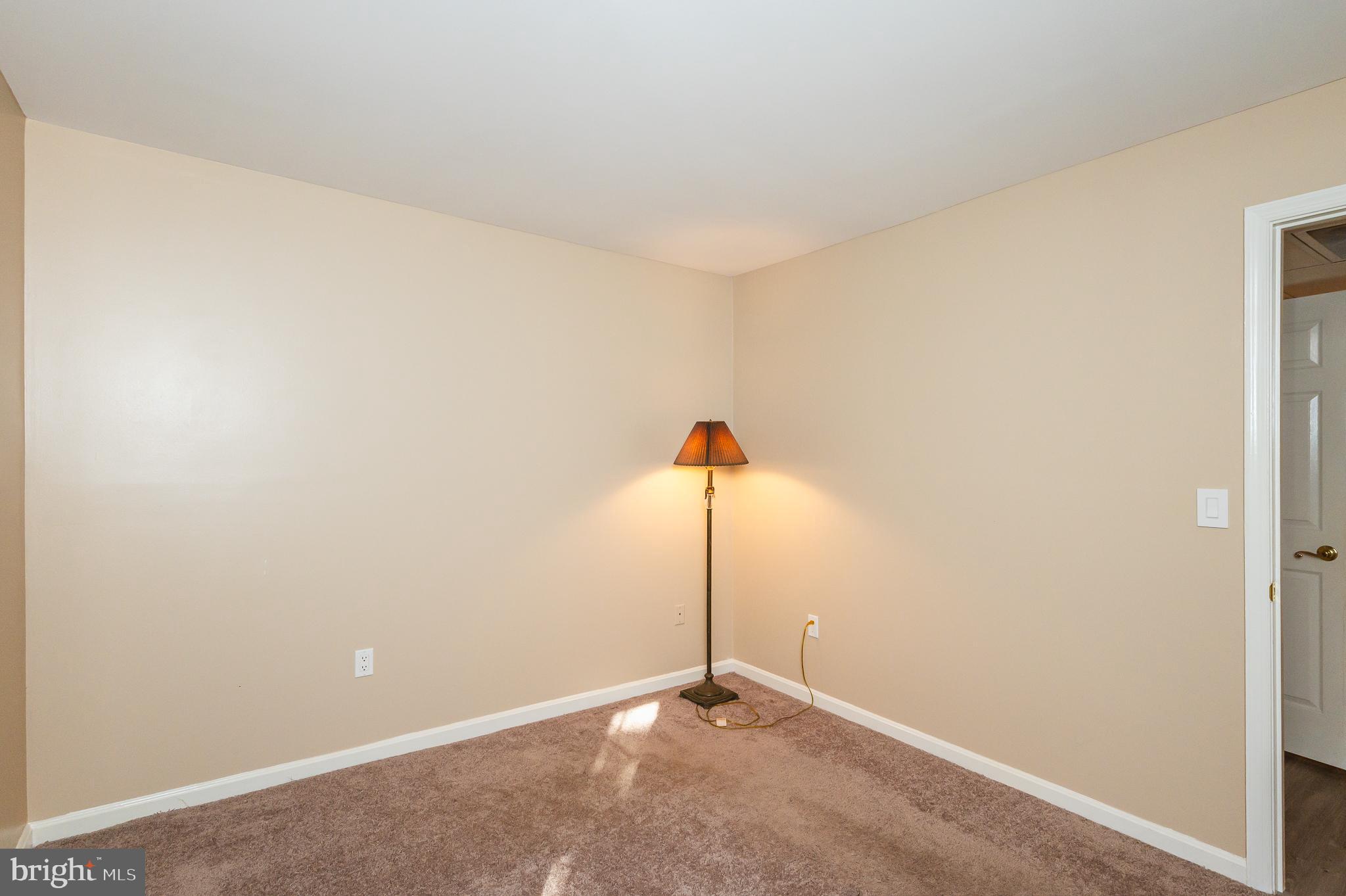 THE POINTE - Residential