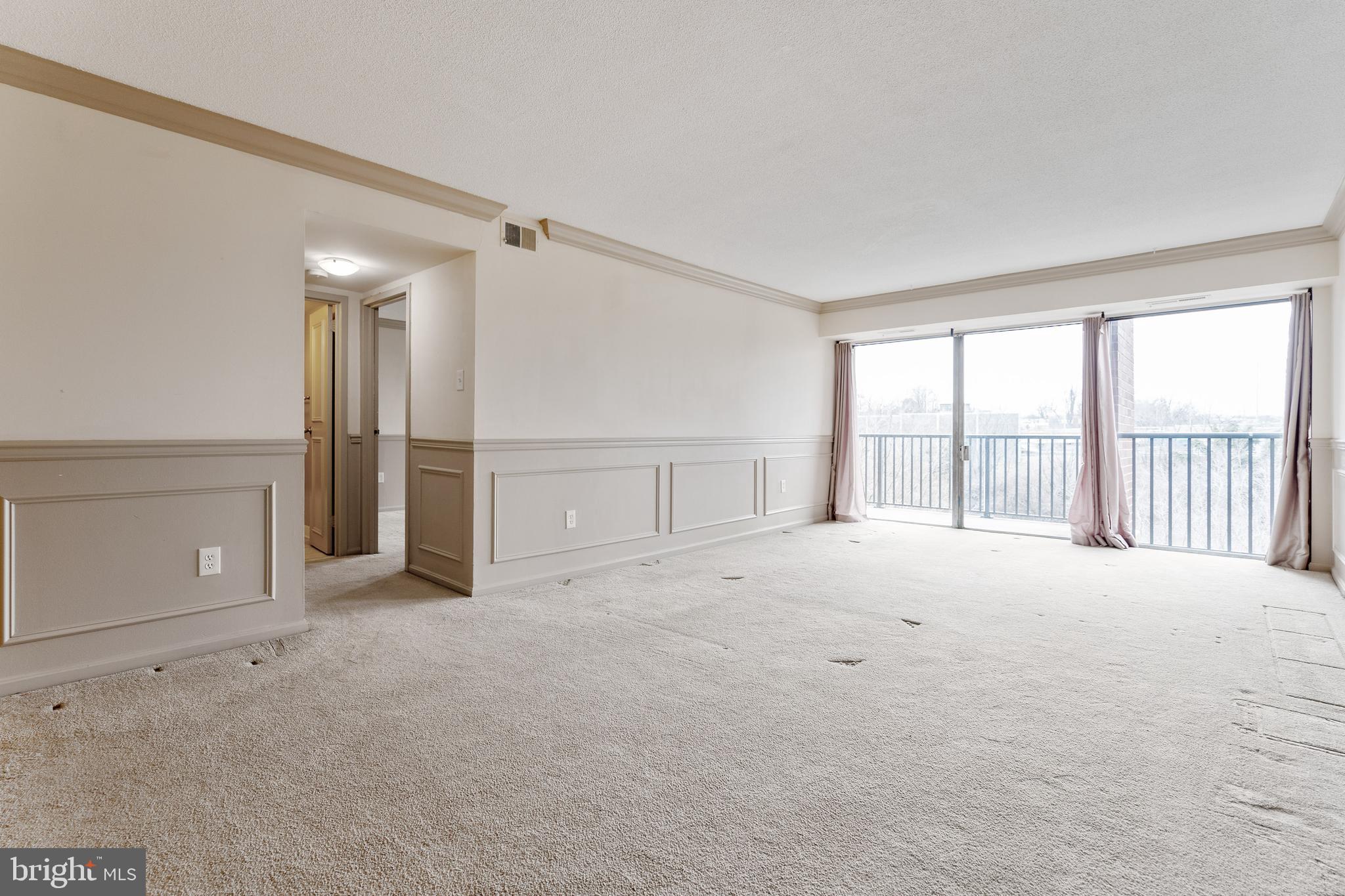 1300 ARMY NAVY DRIVE 501