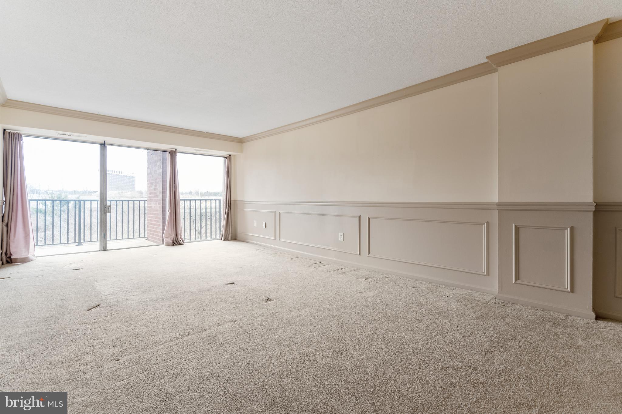 1300 ARMY NAVY DRIVE 501