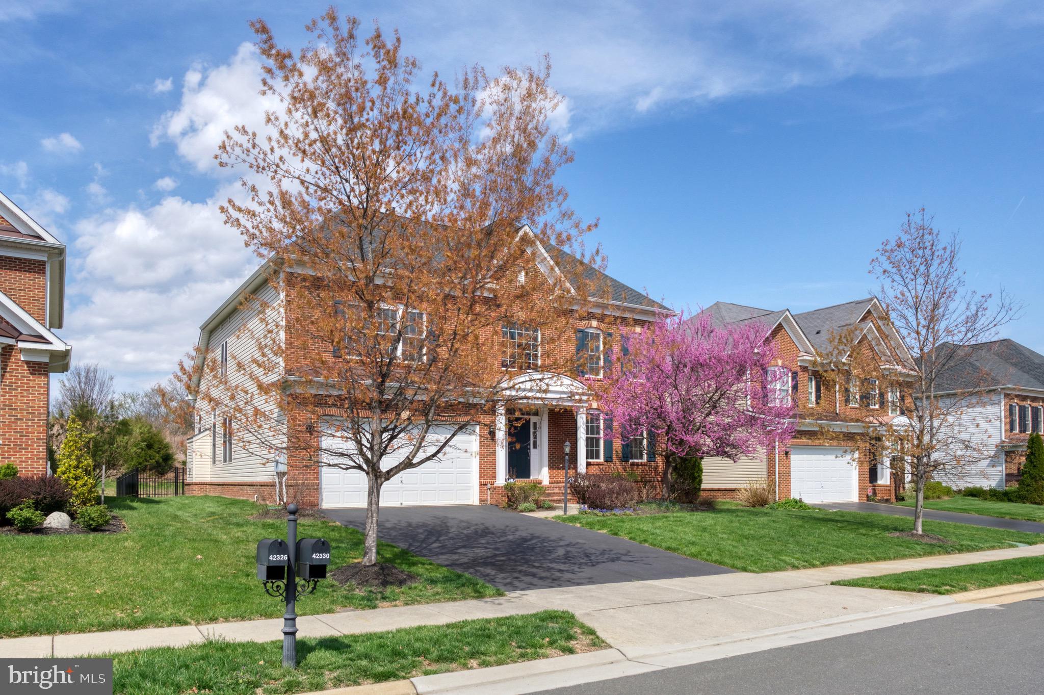 42330 RISING MOON PLACE