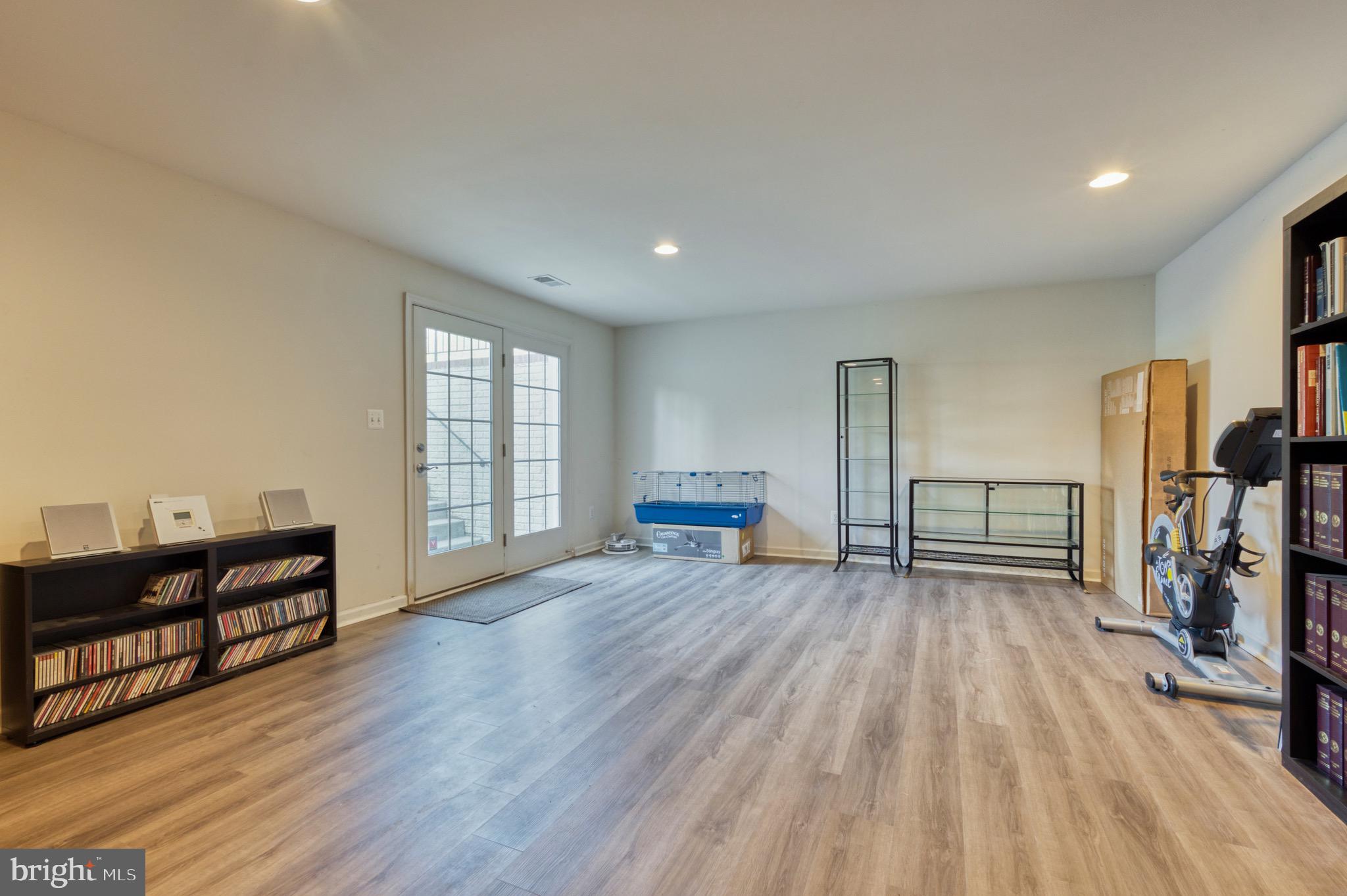 BRAMBLETON - Residential