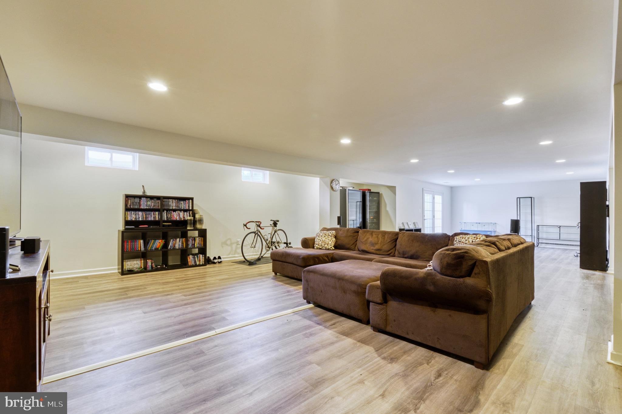 BRAMBLETON - Residential