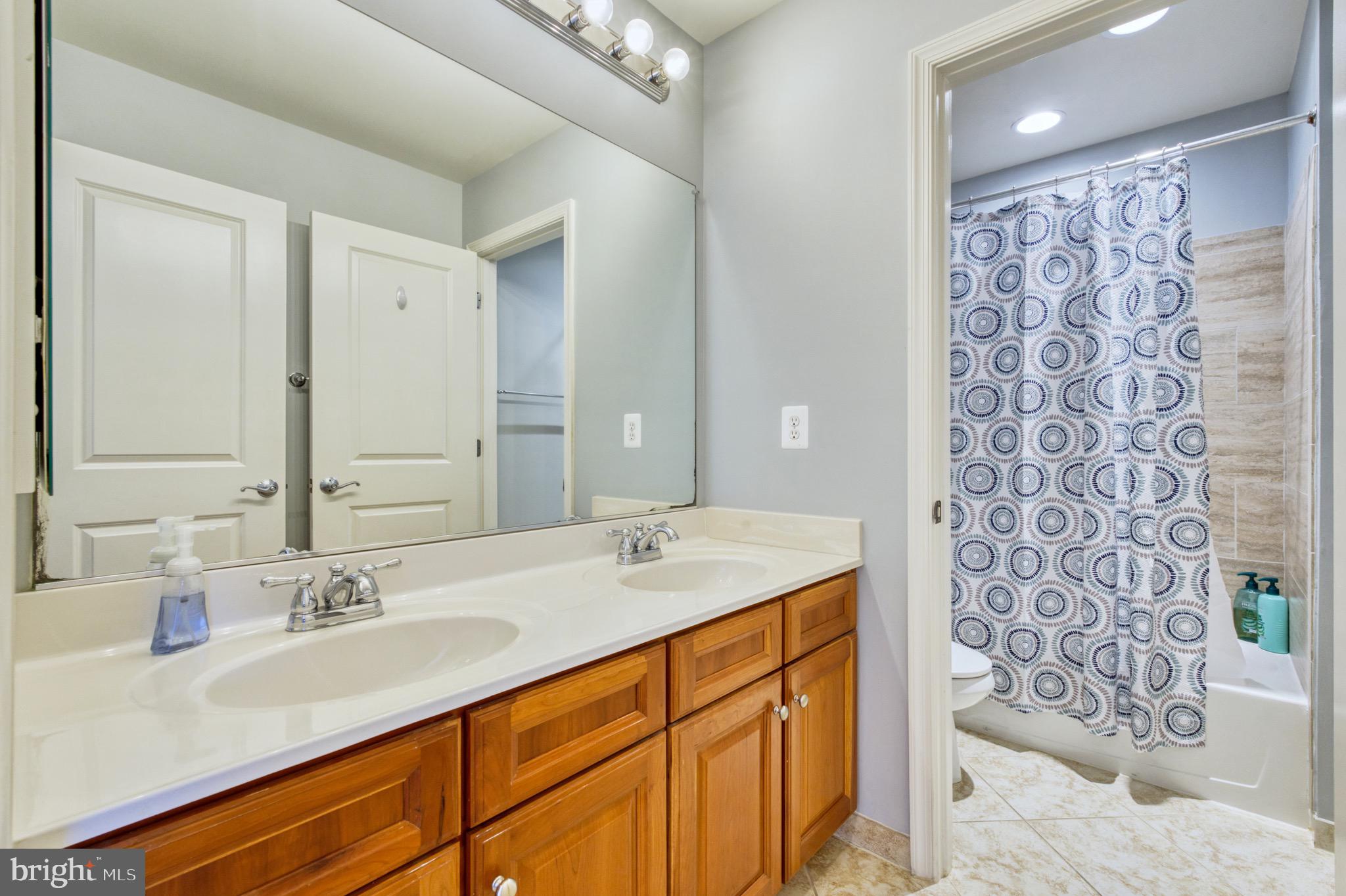 BRAMBLETON - Residential