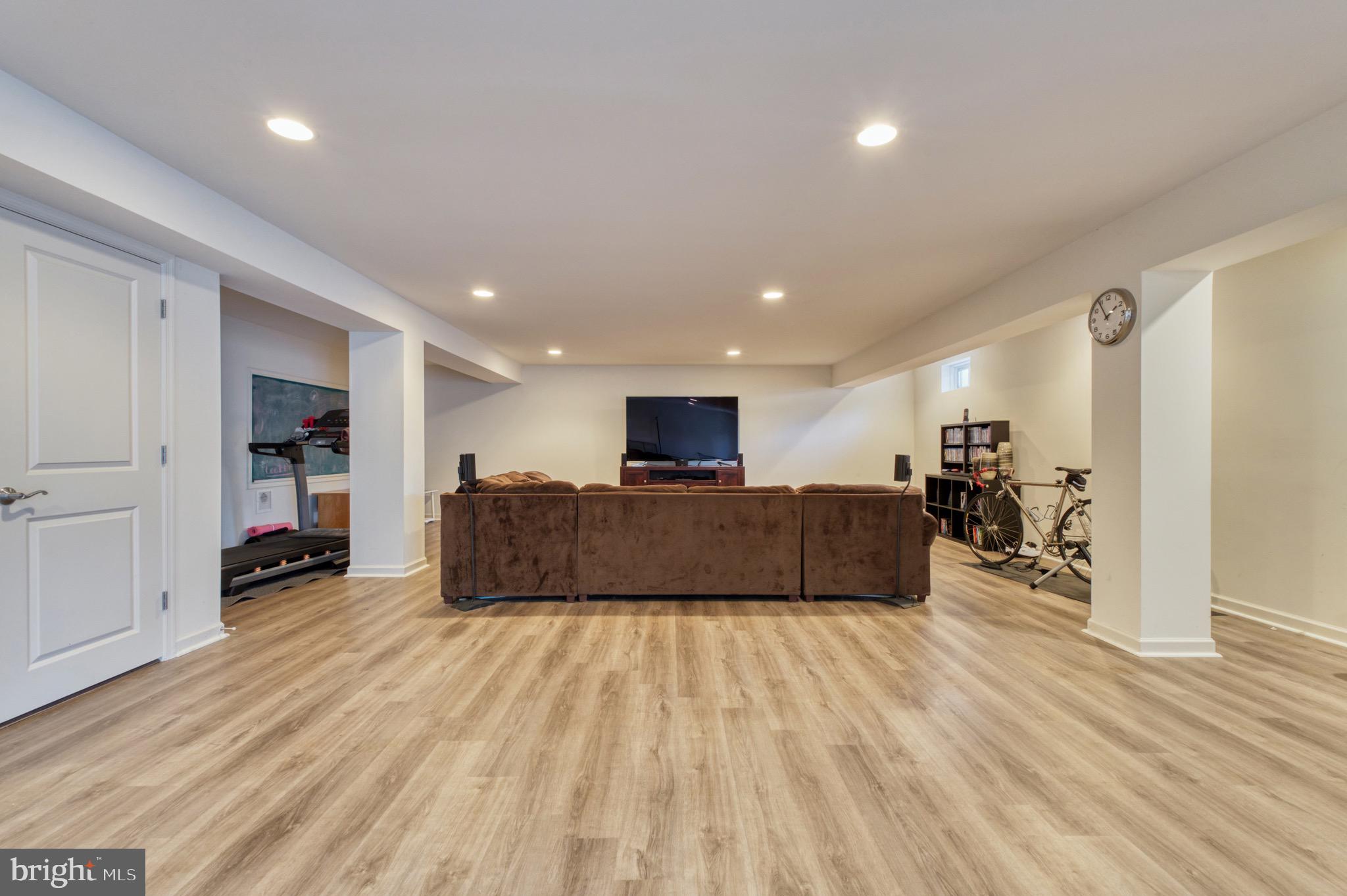 BRAMBLETON - Residential