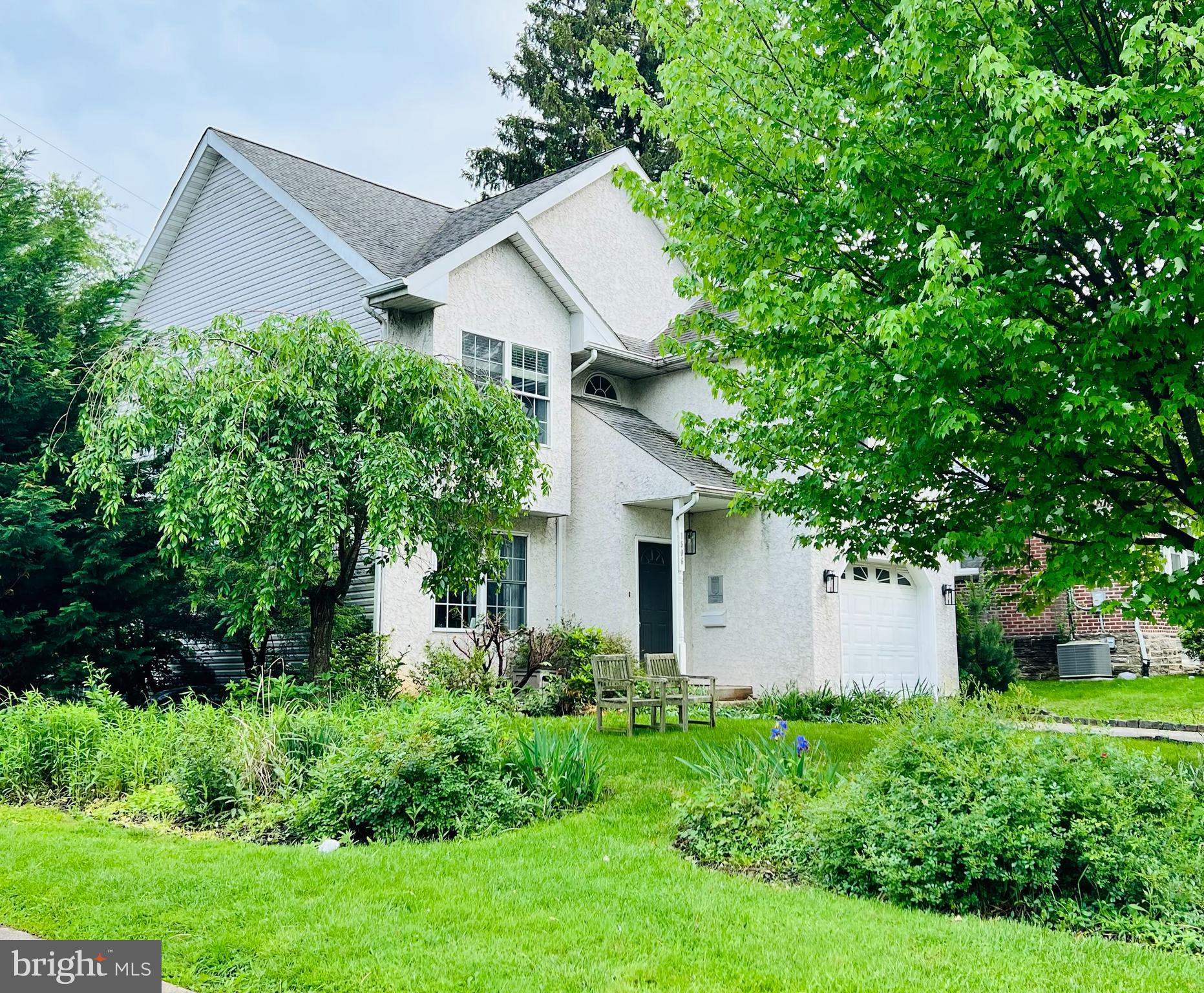 Fully furnished, turnkey rental home in Springfield Township. Looking for a spacious rental home in a great location? Look no further. This charming Wyndmoor colonial offers over 2,200 square feet of living space, perfectly suited for comfortable everyday living and effortless entertaining.
The main level features a welcoming living room, formal dining room, large eat-in kitchen, cozy family room, and a convenient powder room. Upstairs, you’ll find three generously sized bedrooms that share a full hall bath, plus a serene primary suite complete with vaulted ceilings and an updated en-suite bathroom.
Step out from the family room onto a private deck for grilling and outdoor dining, all overlooking a fully fenced backyard—your very own outdoor oasis, ideal for gathering, gardening, or quiet relaxation.
Additional features include ample basement storage and an unbeatable location. Enjoy the walkable charm of Wyndmoor, with coffee shops, restaurants, bars, a market, and more just steps away. The Wyndmoor Regional Rail station is just over a mile from your door, with the vibrant shops and dining of Chestnut Hill just beyond. Easy access to Route 309 and the PA Turnpike makes commuting a breeze.
All that’s left to do is unpack and enjoy everything Wyndmoor living has to offer.