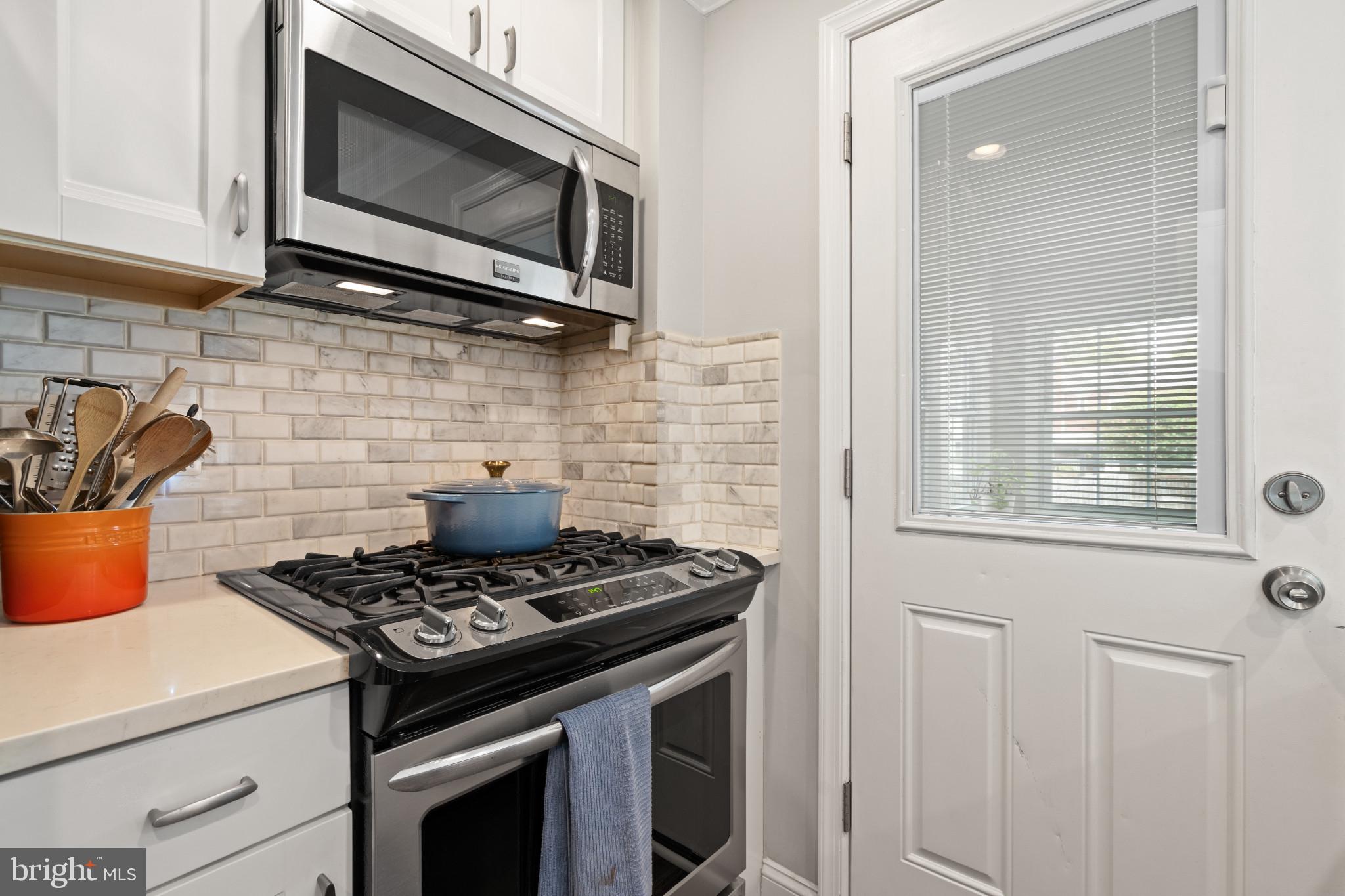 JEFFERSON HOMES - Residential