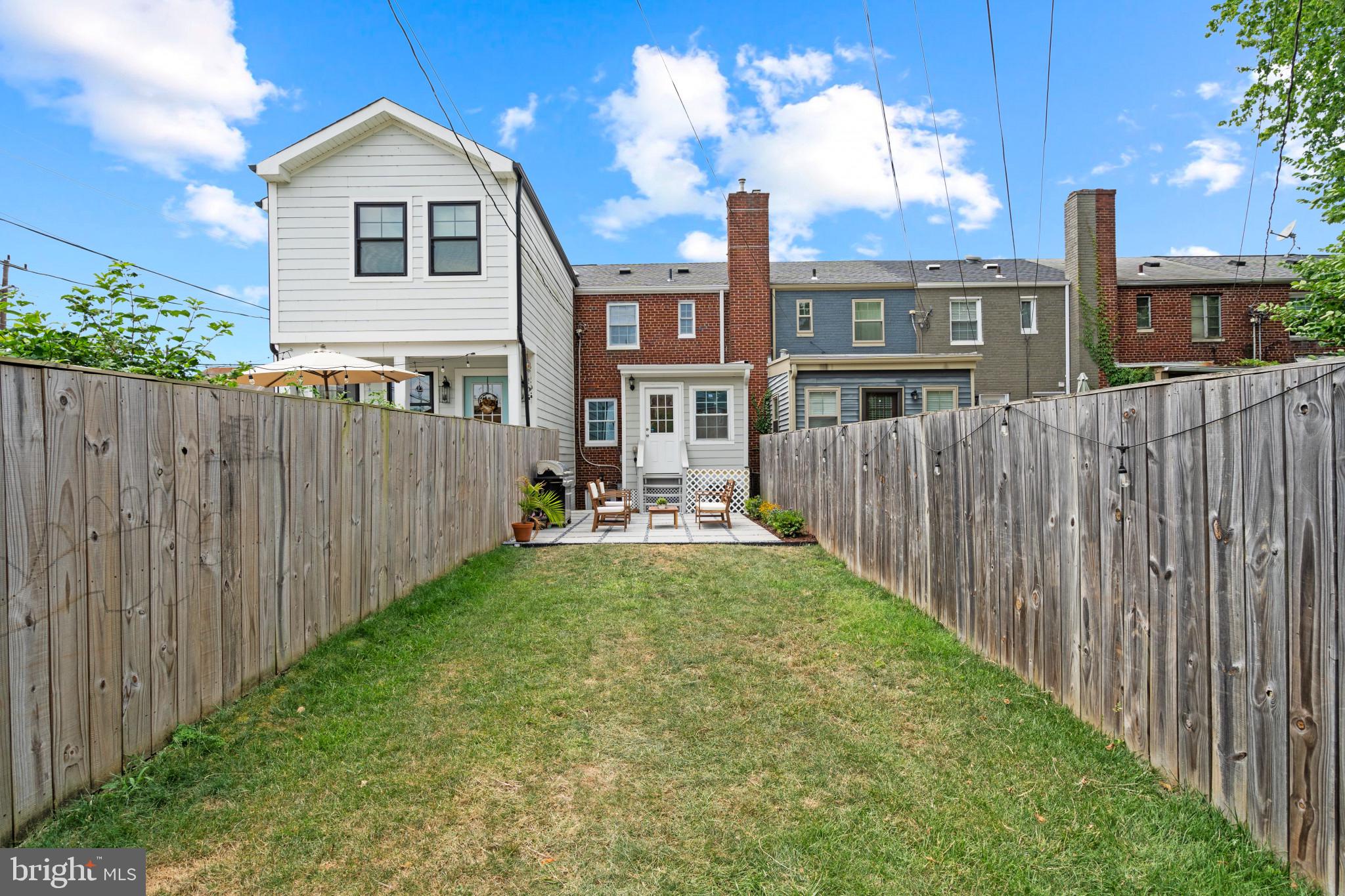 JEFFERSON HOMES - Residential