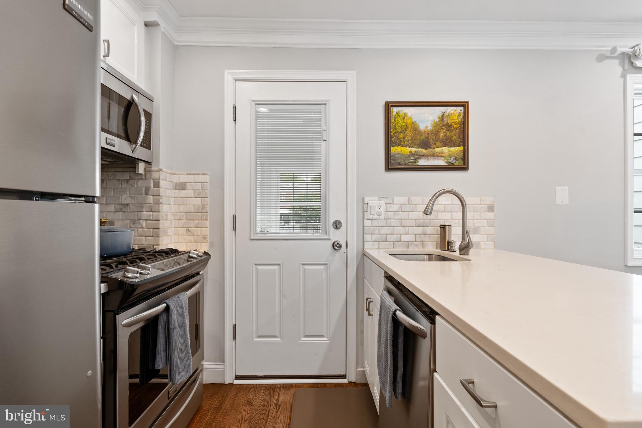 JEFFERSON HOMES - Residential