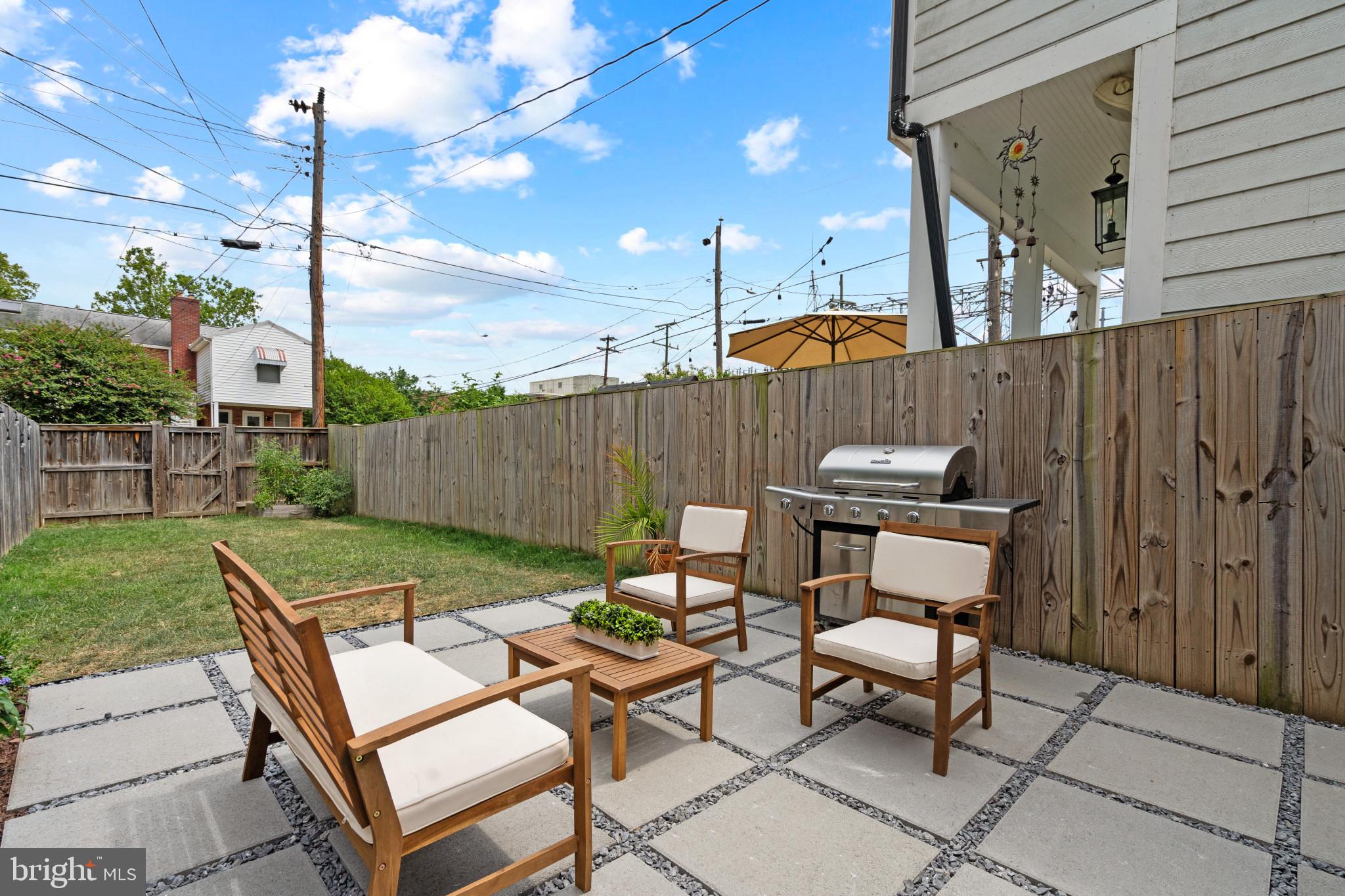 JEFFERSON HOMES - Residential