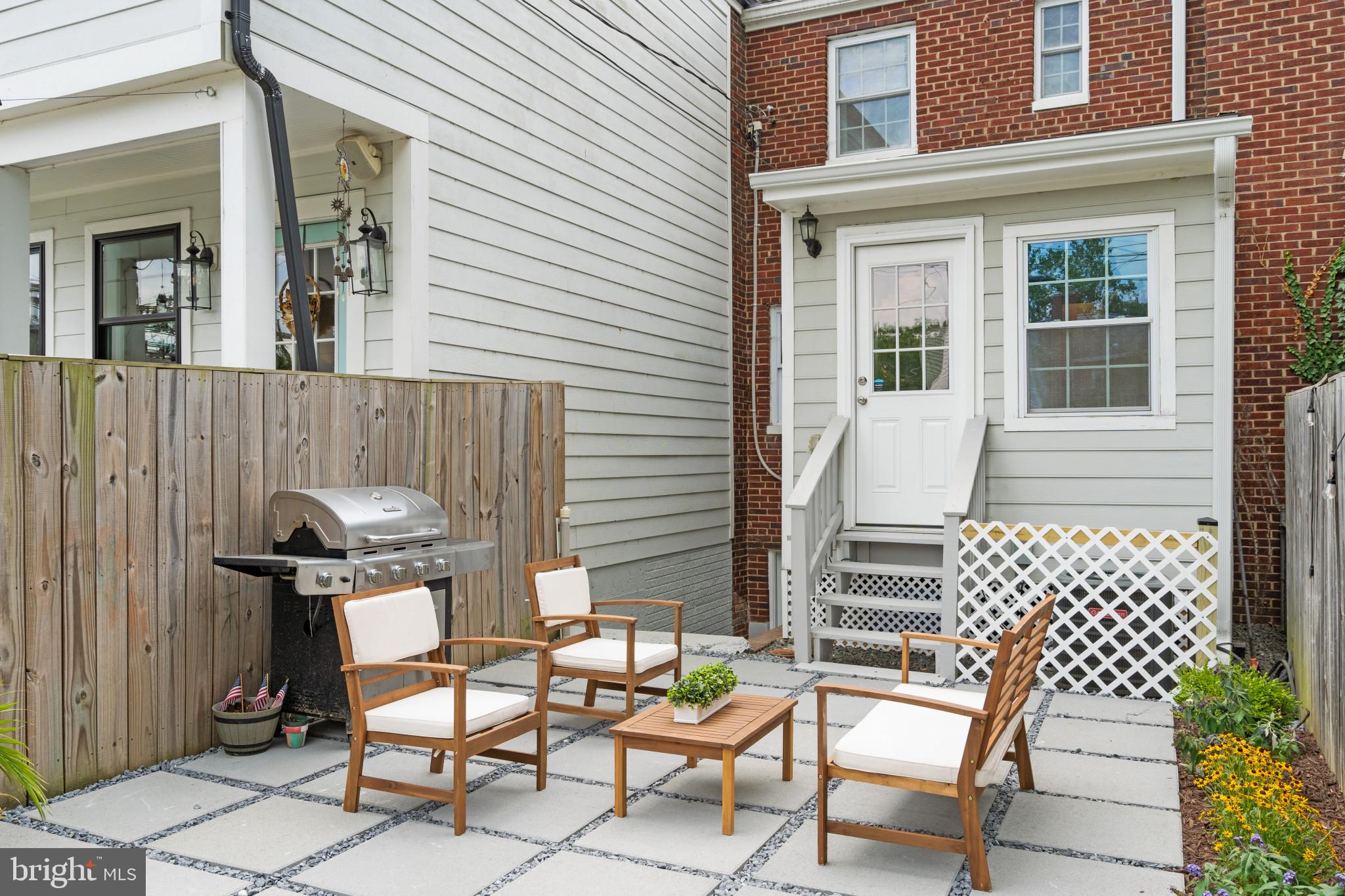 JEFFERSON HOMES - Residential