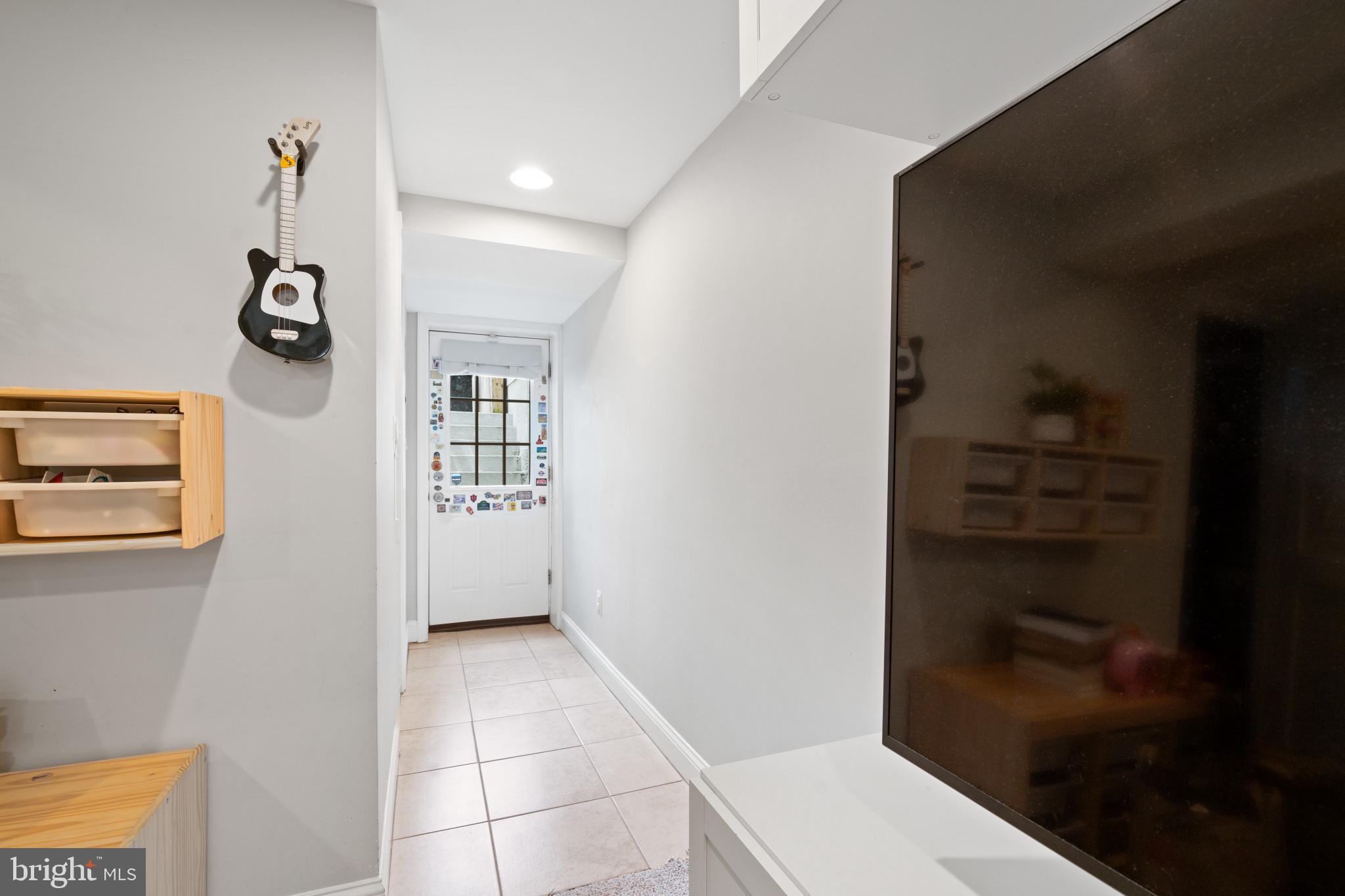 JEFFERSON HOMES - Residential