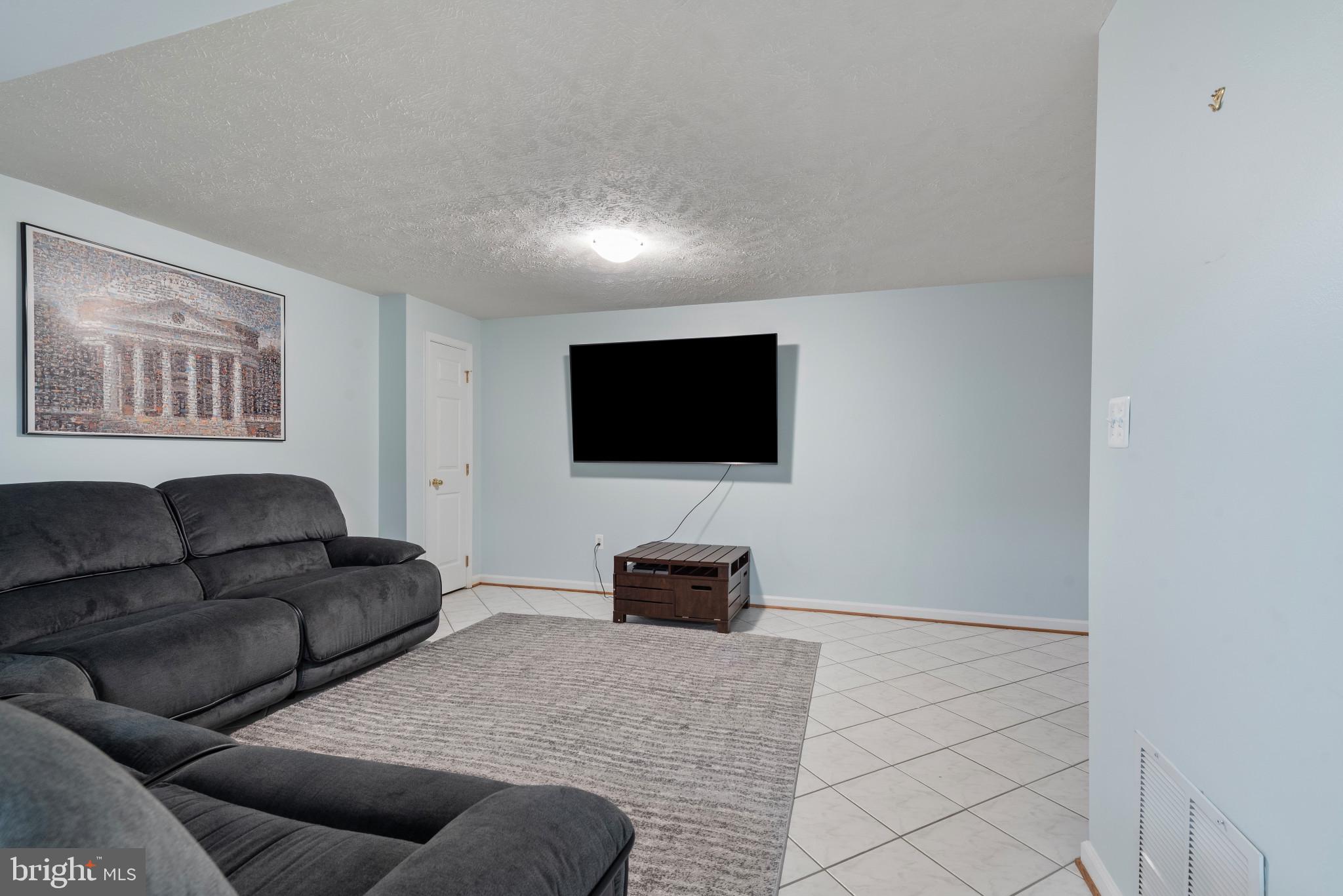 WATERFORD PARK - Residential