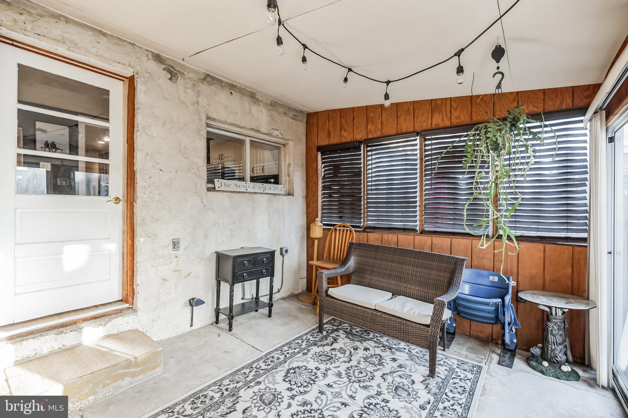 MANAYUNK - Residential