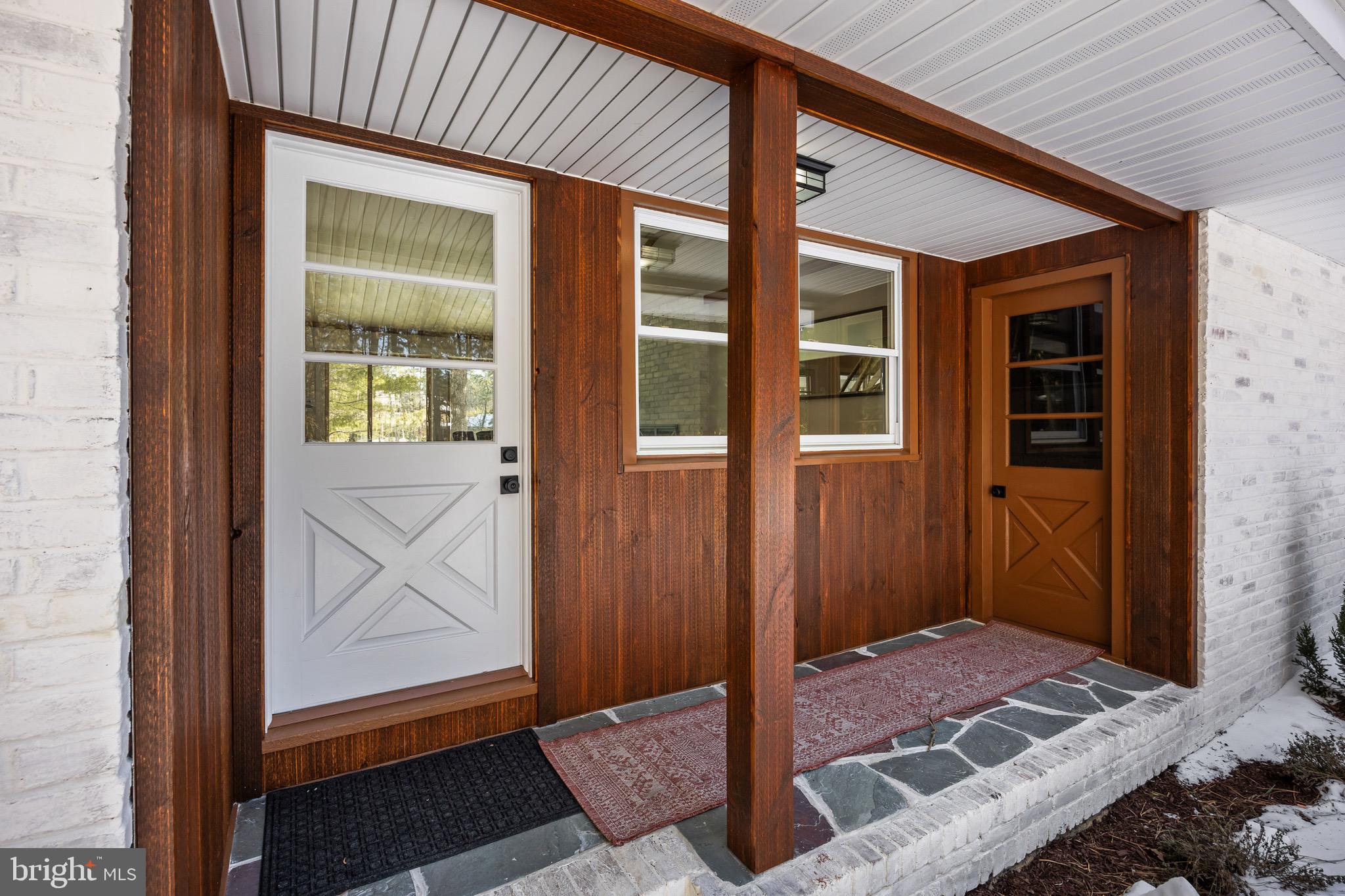 113 W CENTENNIAL DRIVE