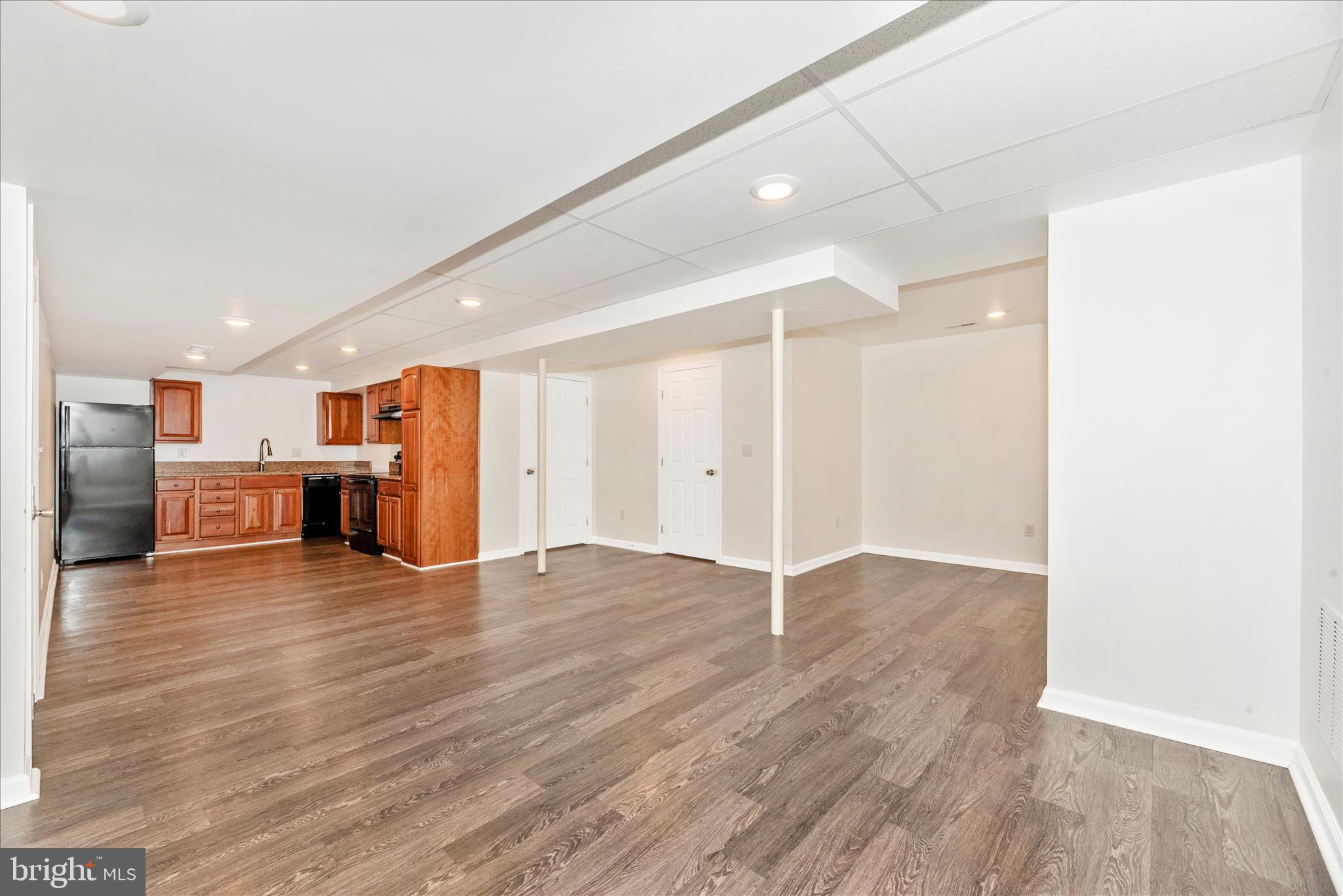 NONE, RURAL - Residential