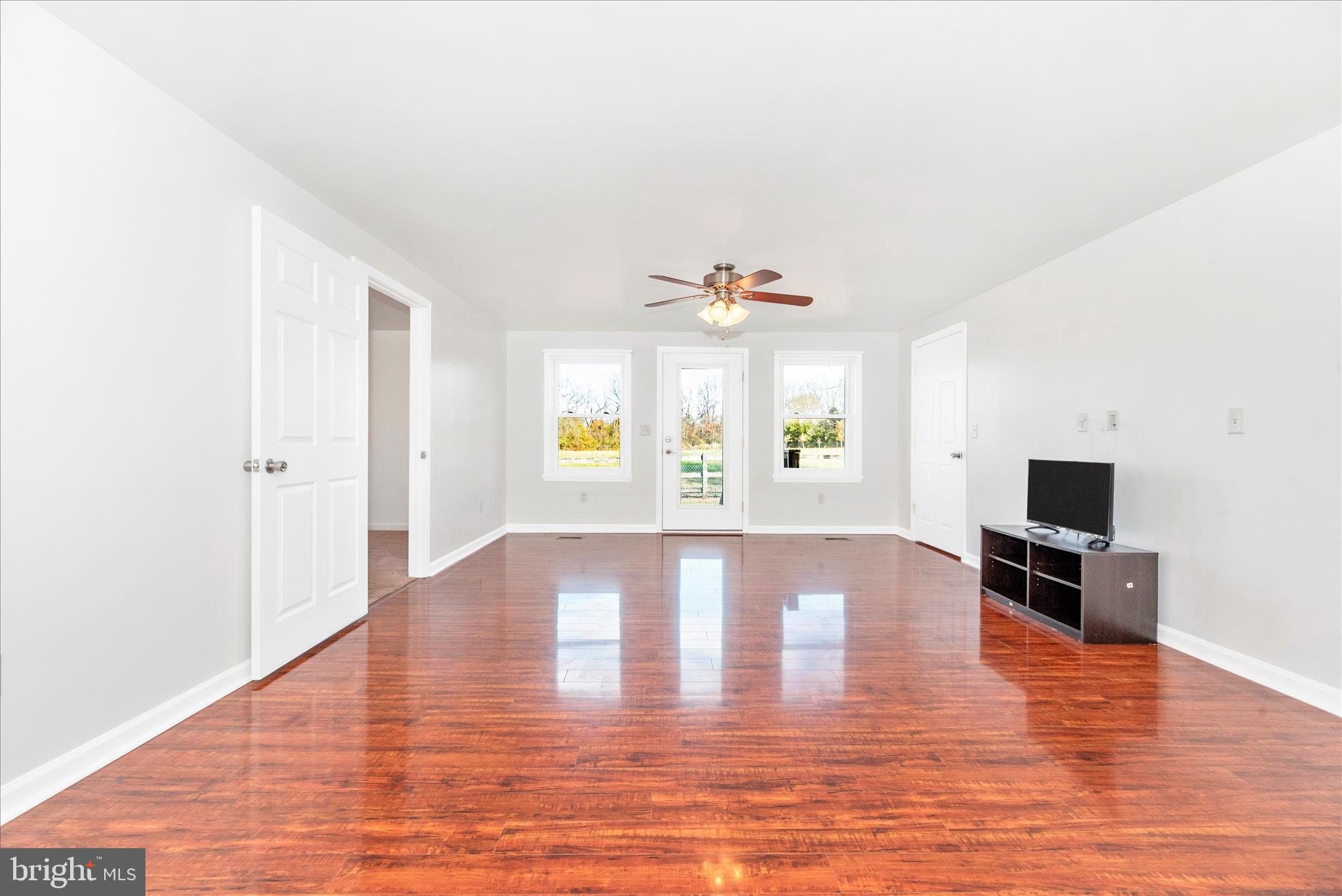 NONE, RURAL - Residential