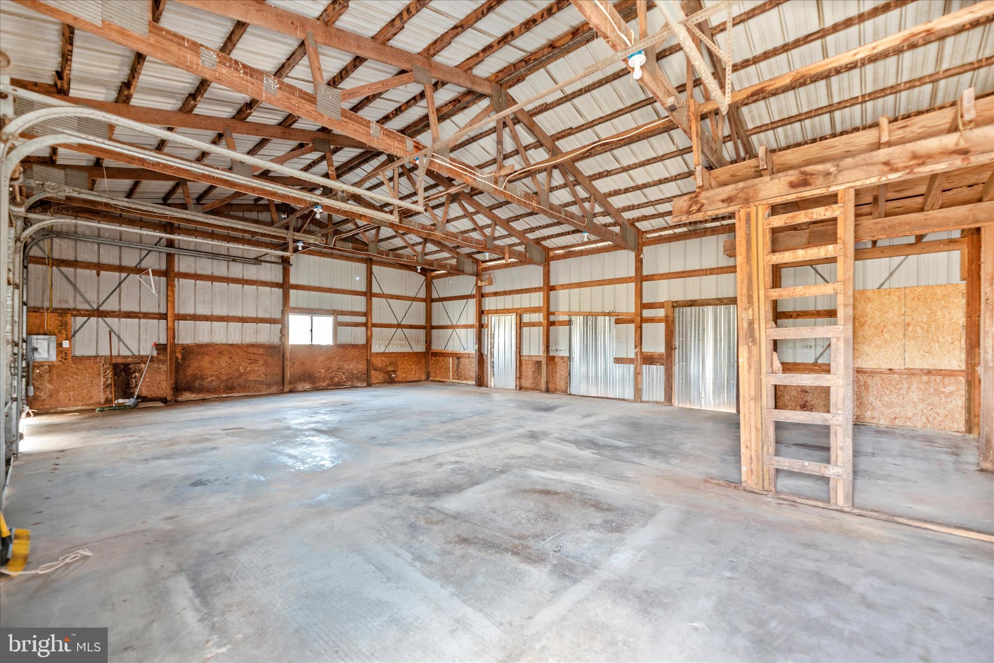 NONE, RURAL - Residential