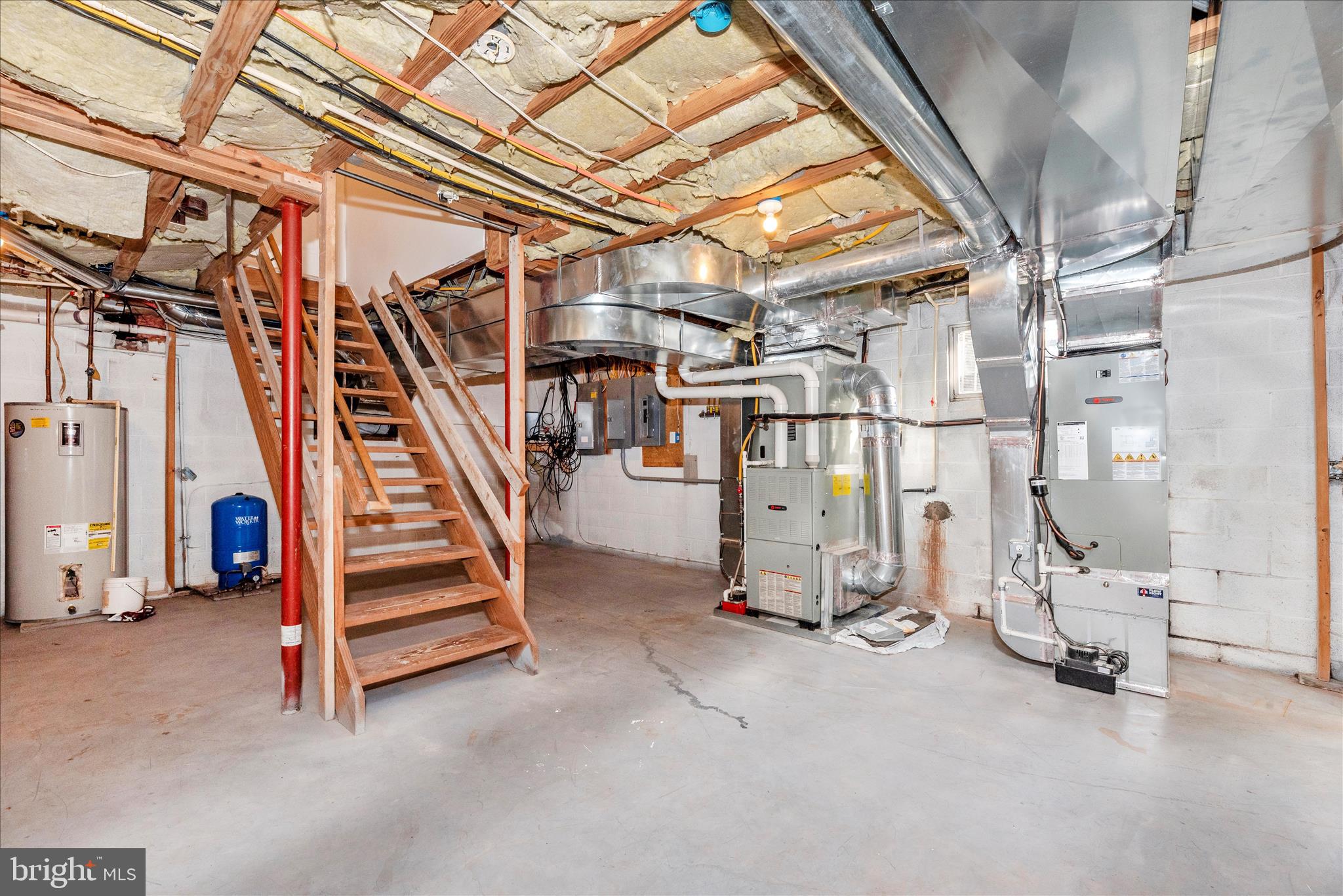 NONE, RURAL - Residential