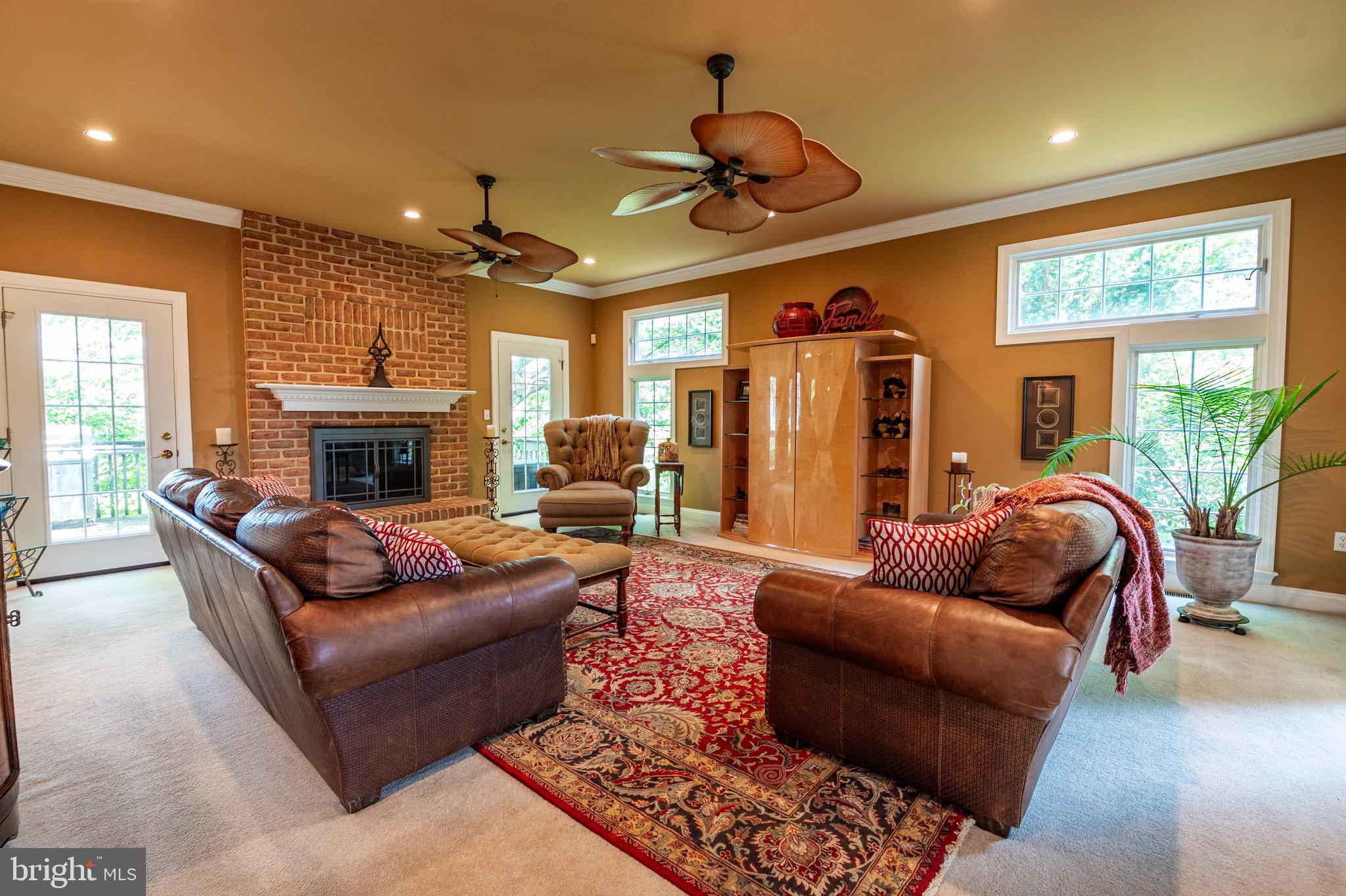 PARKVIEW ESTATES - Residential