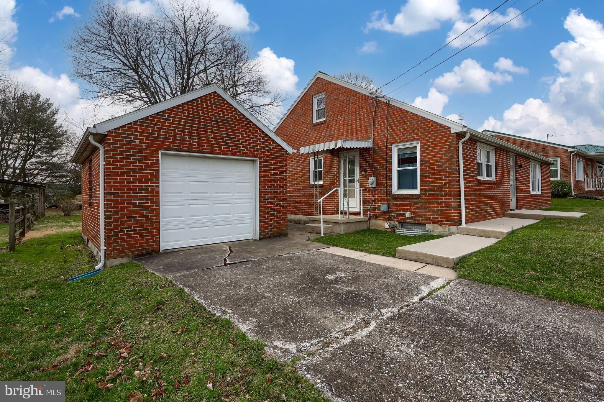 NEW SALEM BORO - Residential