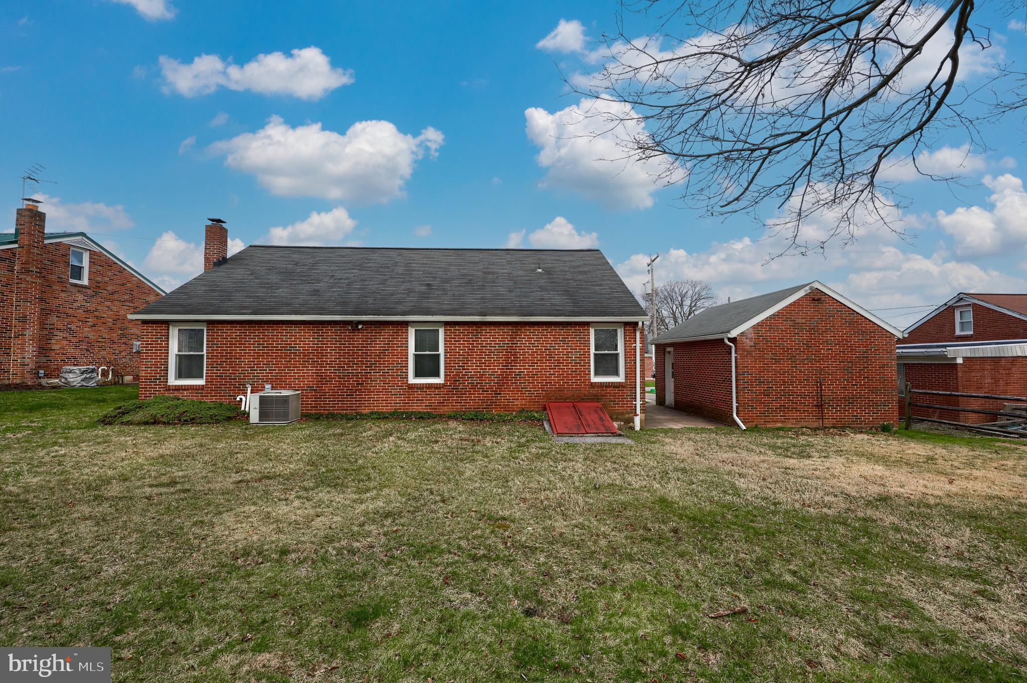NEW SALEM BORO - Residential