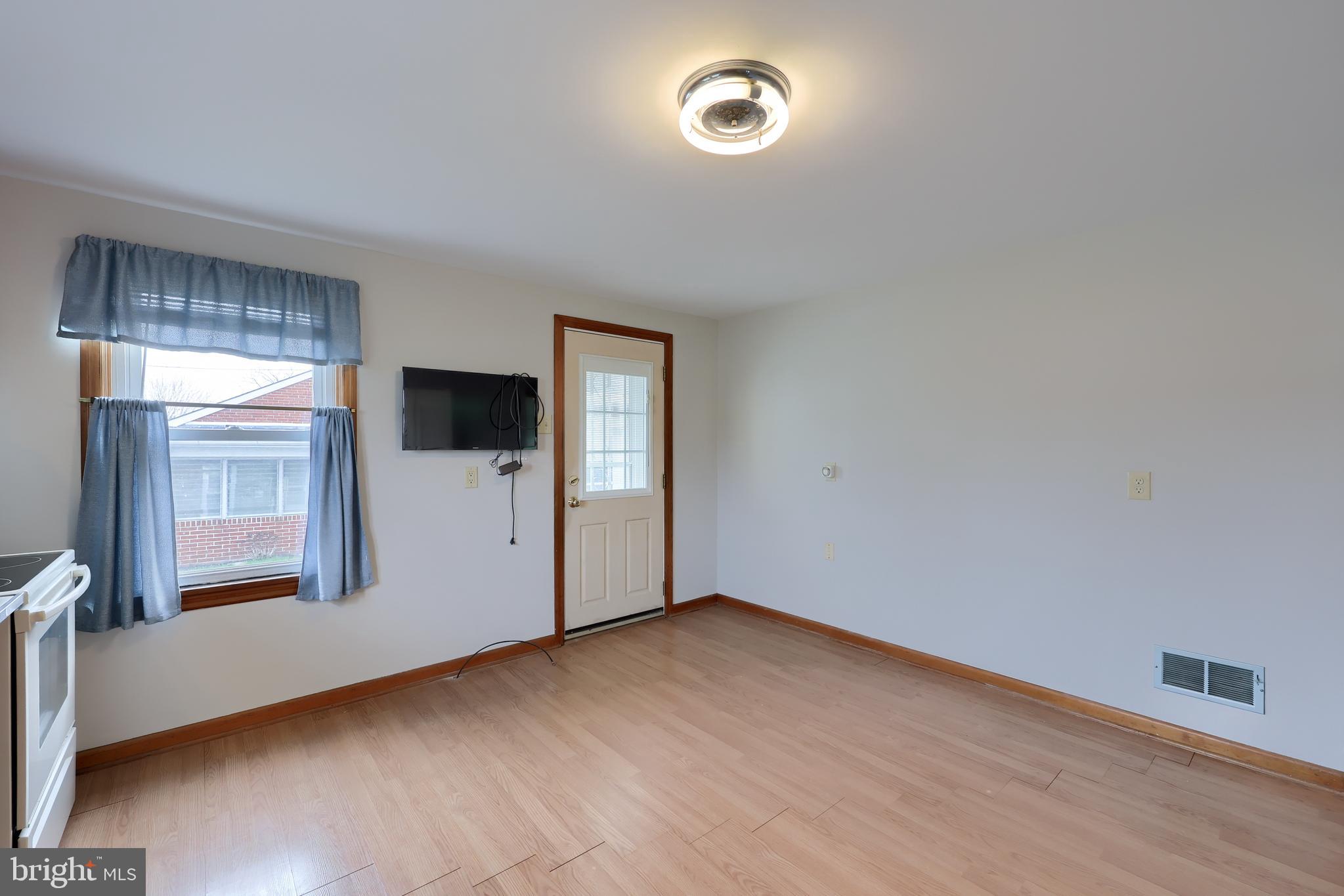 NEW SALEM BORO - Residential