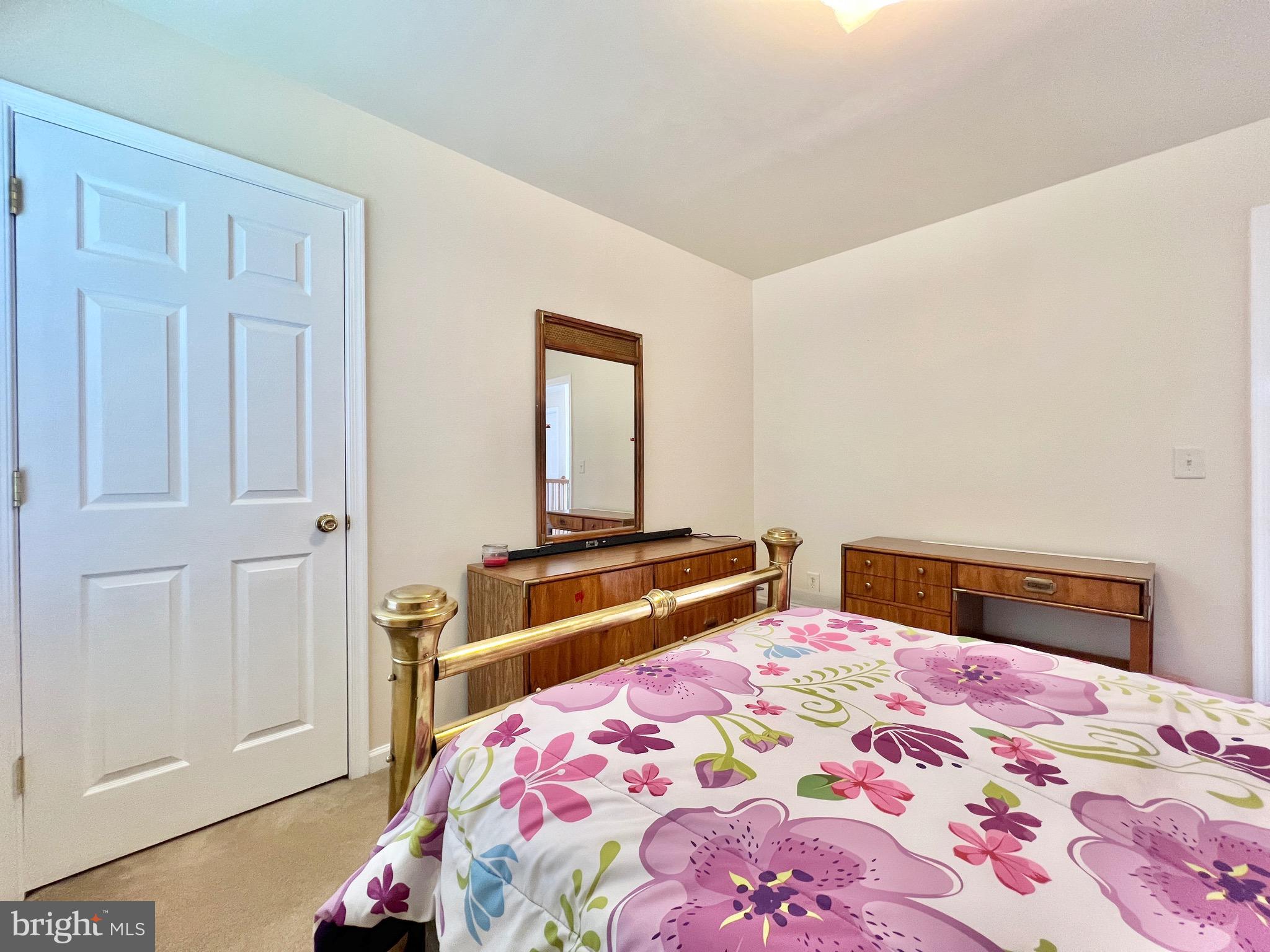 ROSEMONT ORCHARD - Residential