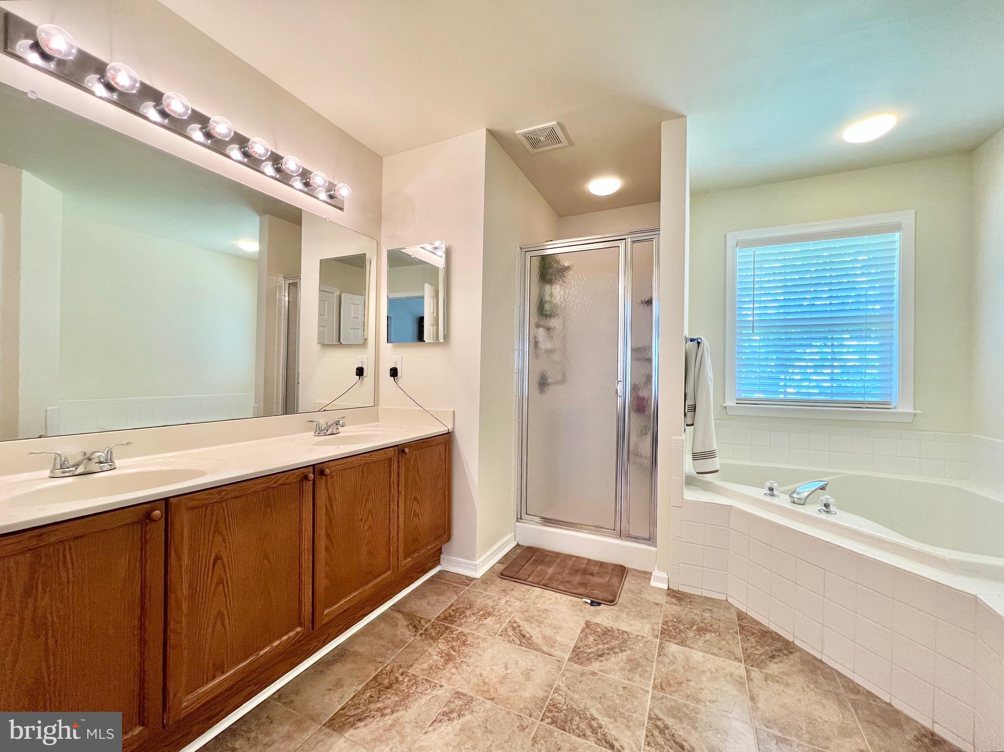 ROSEMONT ORCHARD - Residential